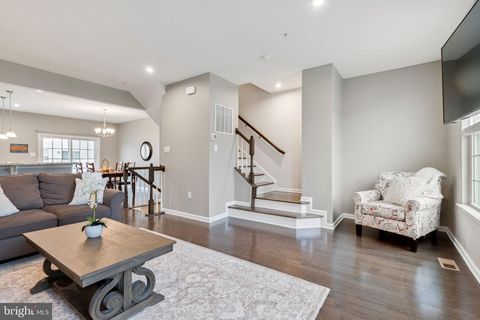 1124 UTLEY ALLEY PHOENIXVILLE PA 19460