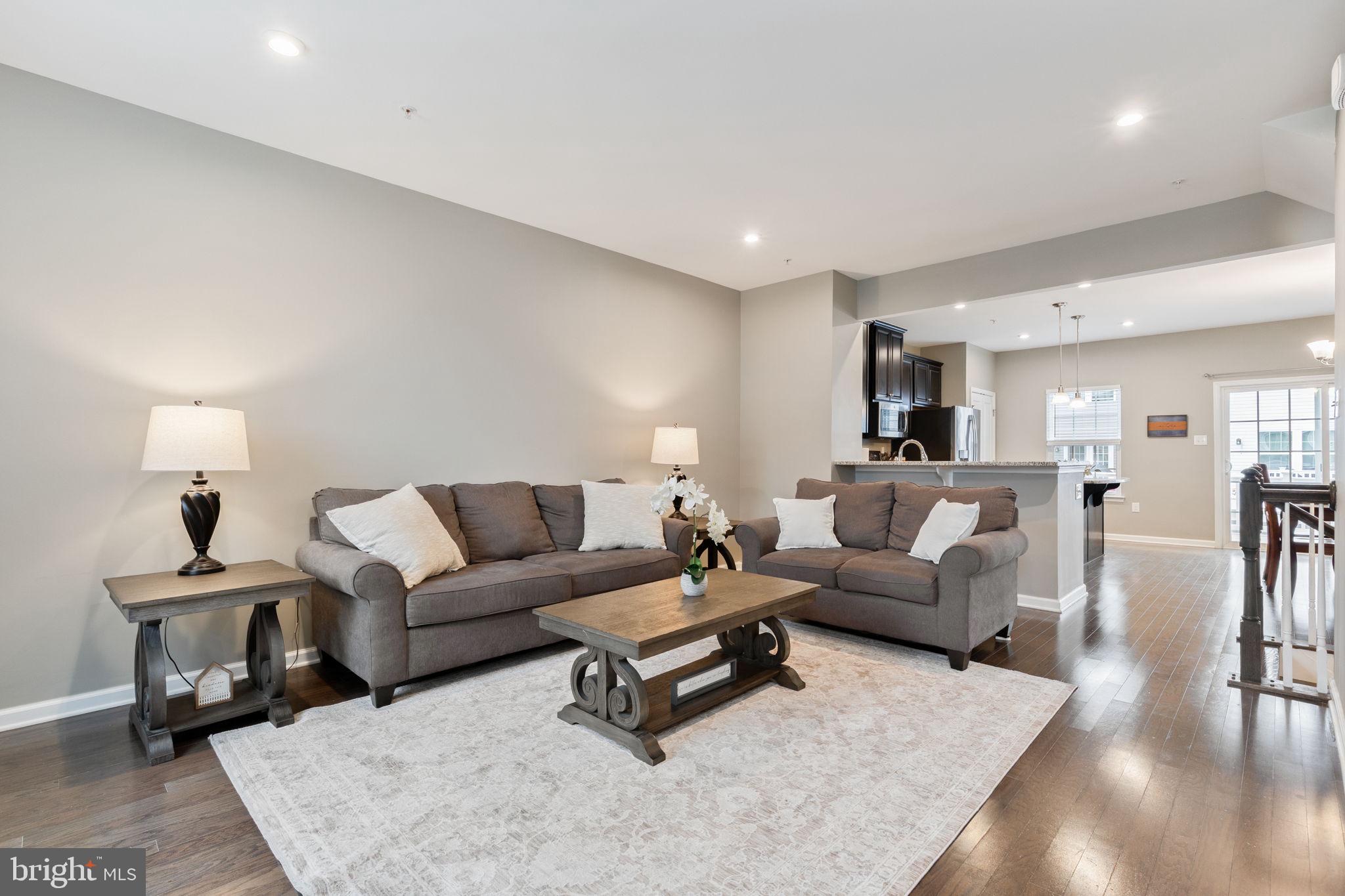 FILLMORE VILLAGE - Residential