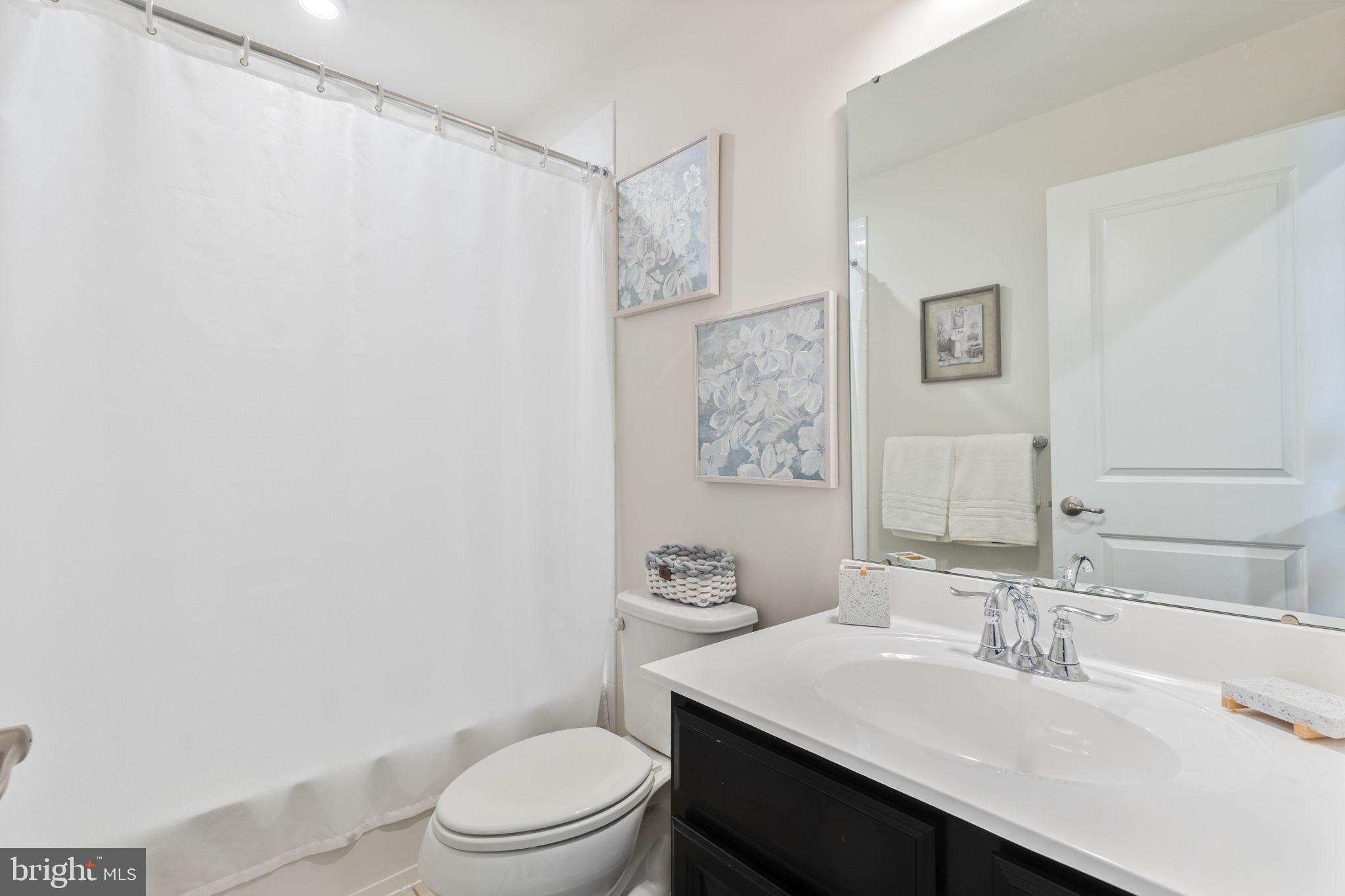 FILLMORE VILLAGE - Residential