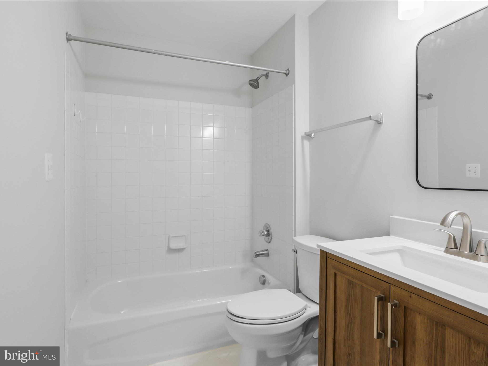 LOUDOUN VALLEY ESTATES - Residential