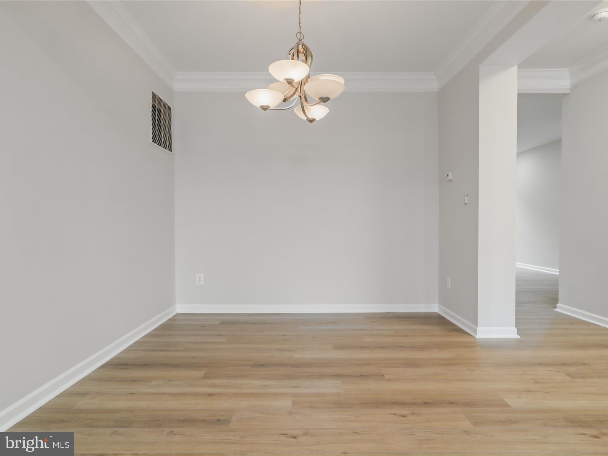 LOUDOUN VALLEY ESTATES - Residential