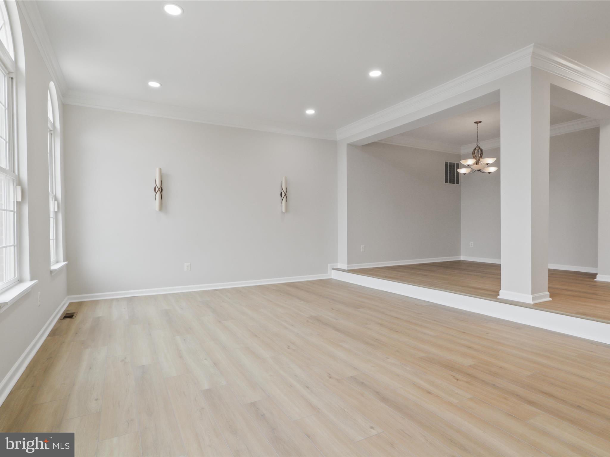 LOUDOUN VALLEY ESTATES - Residential