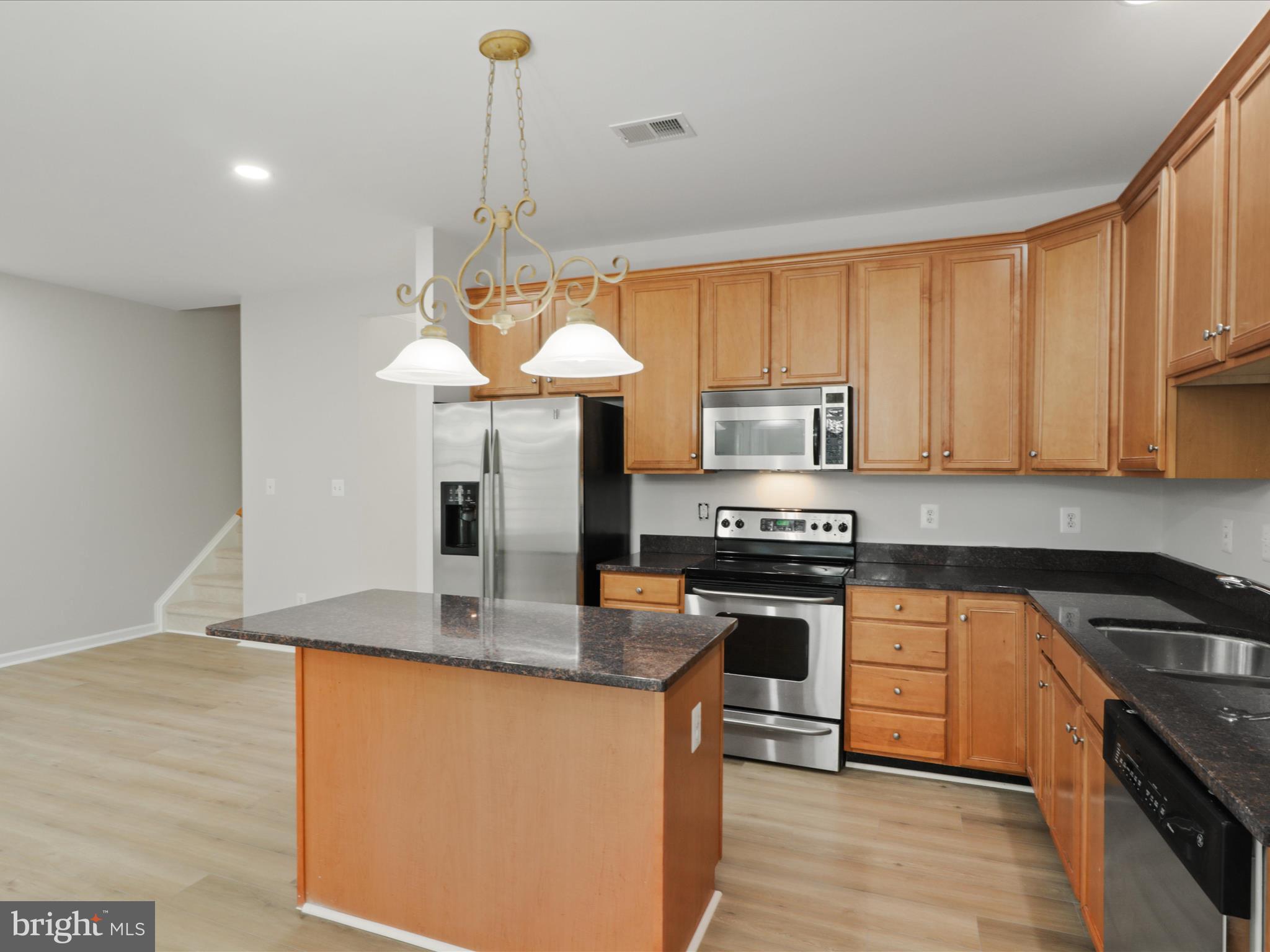 LOUDOUN VALLEY ESTATES - Residential