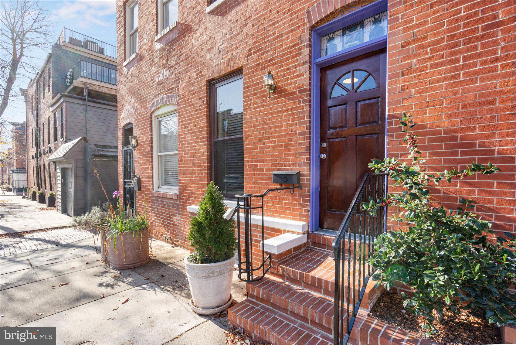 BUTCHERS HILL - Residential