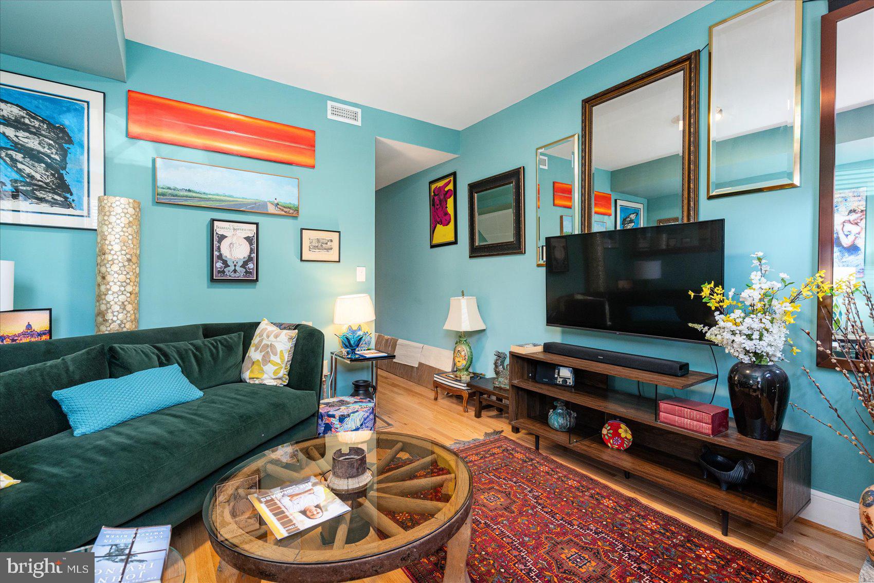 BUTCHERS HILL - Residential