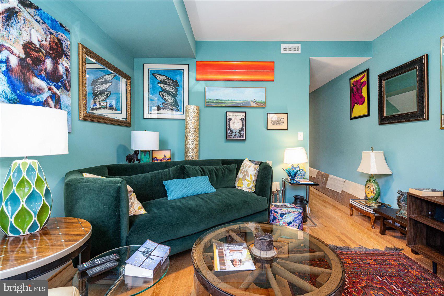 BUTCHERS HILL - Residential