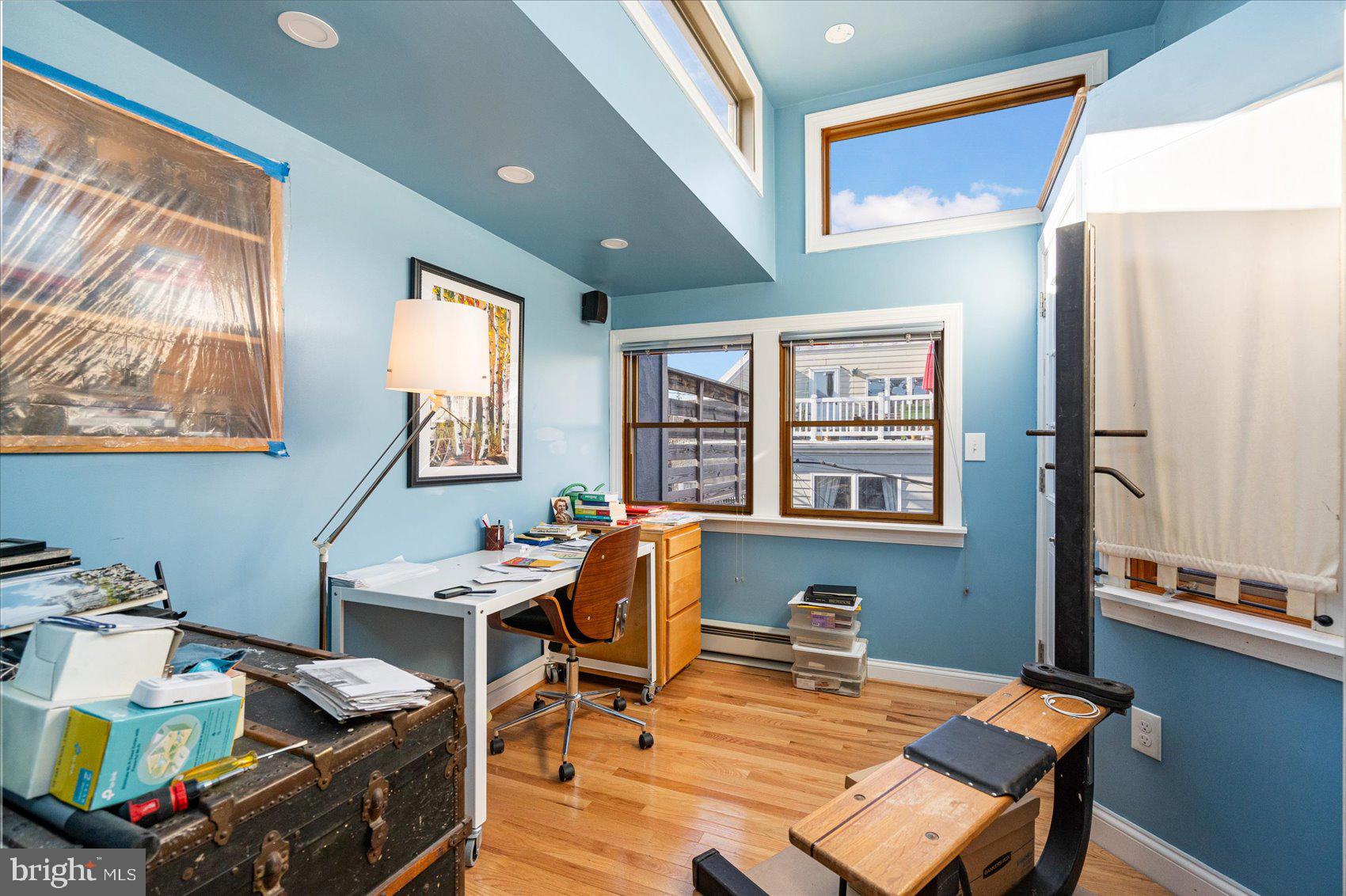 BUTCHERS HILL - Residential