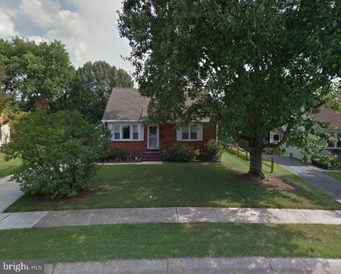 821 KENYON LANE NEWARK DE 19711