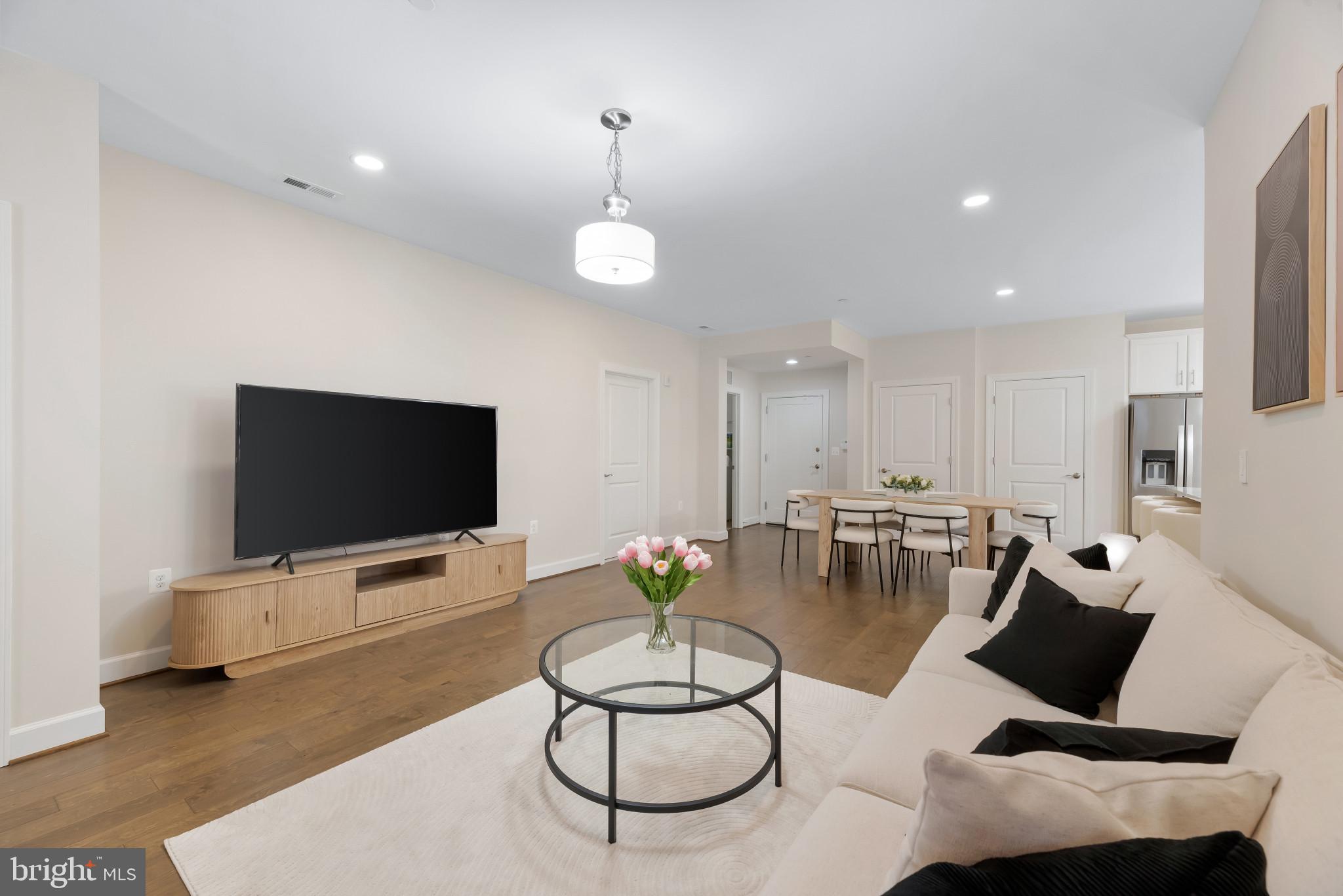 TURF VALLEY - Residential