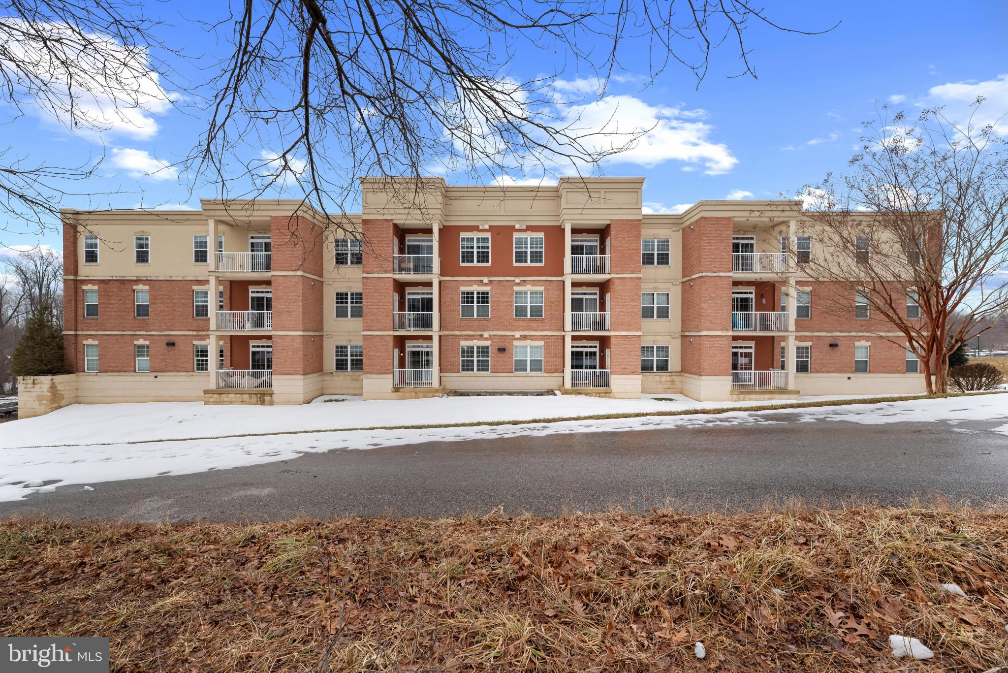 TURF VALLEY - Residential