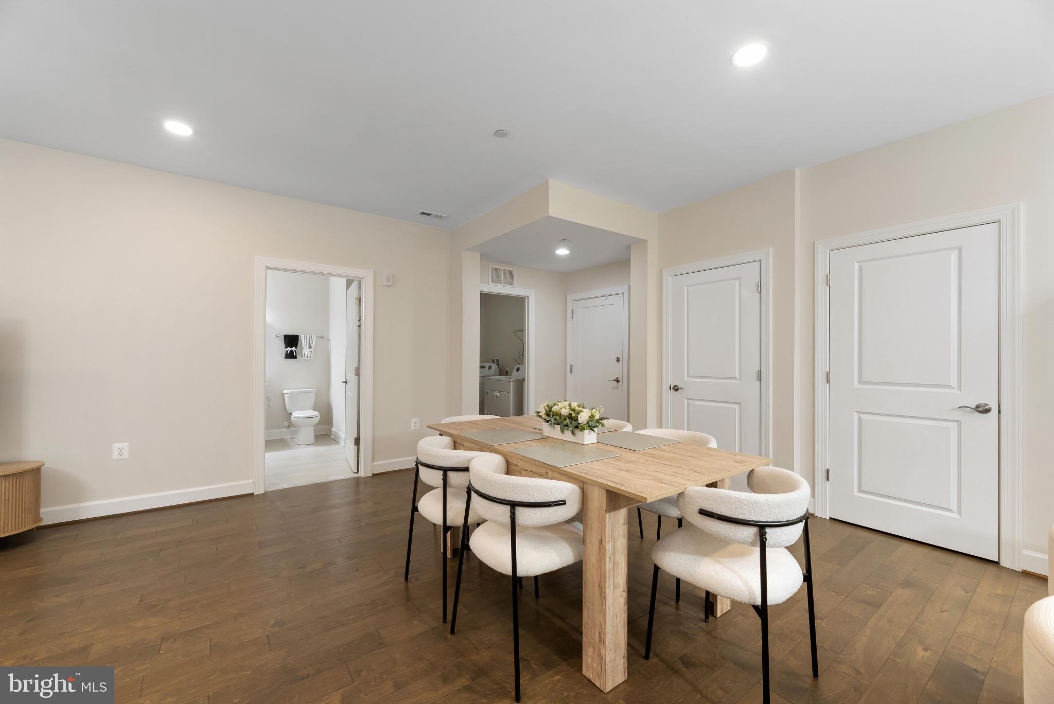 TURF VALLEY - Residential