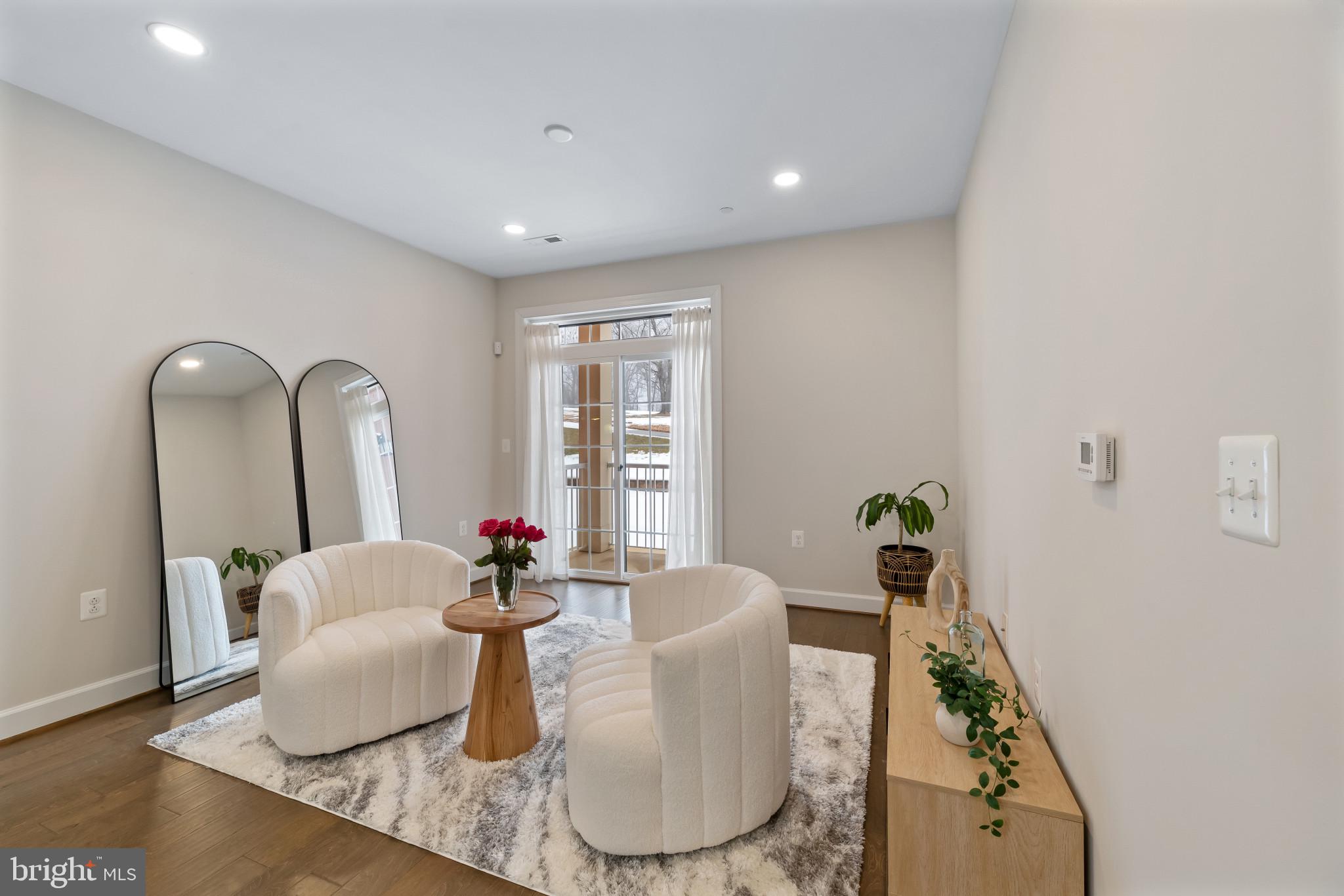 TURF VALLEY - Residential