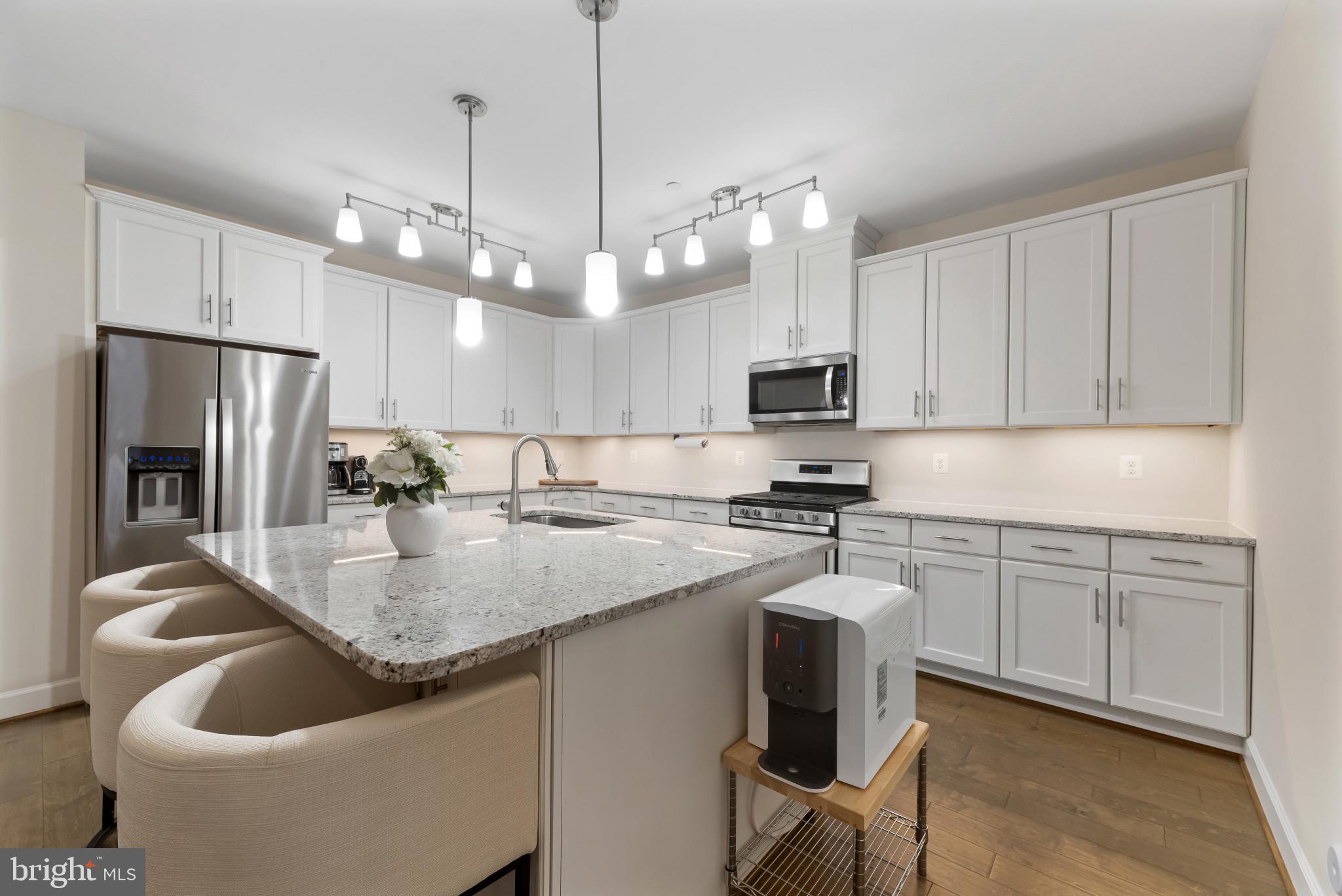 TURF VALLEY - Residential