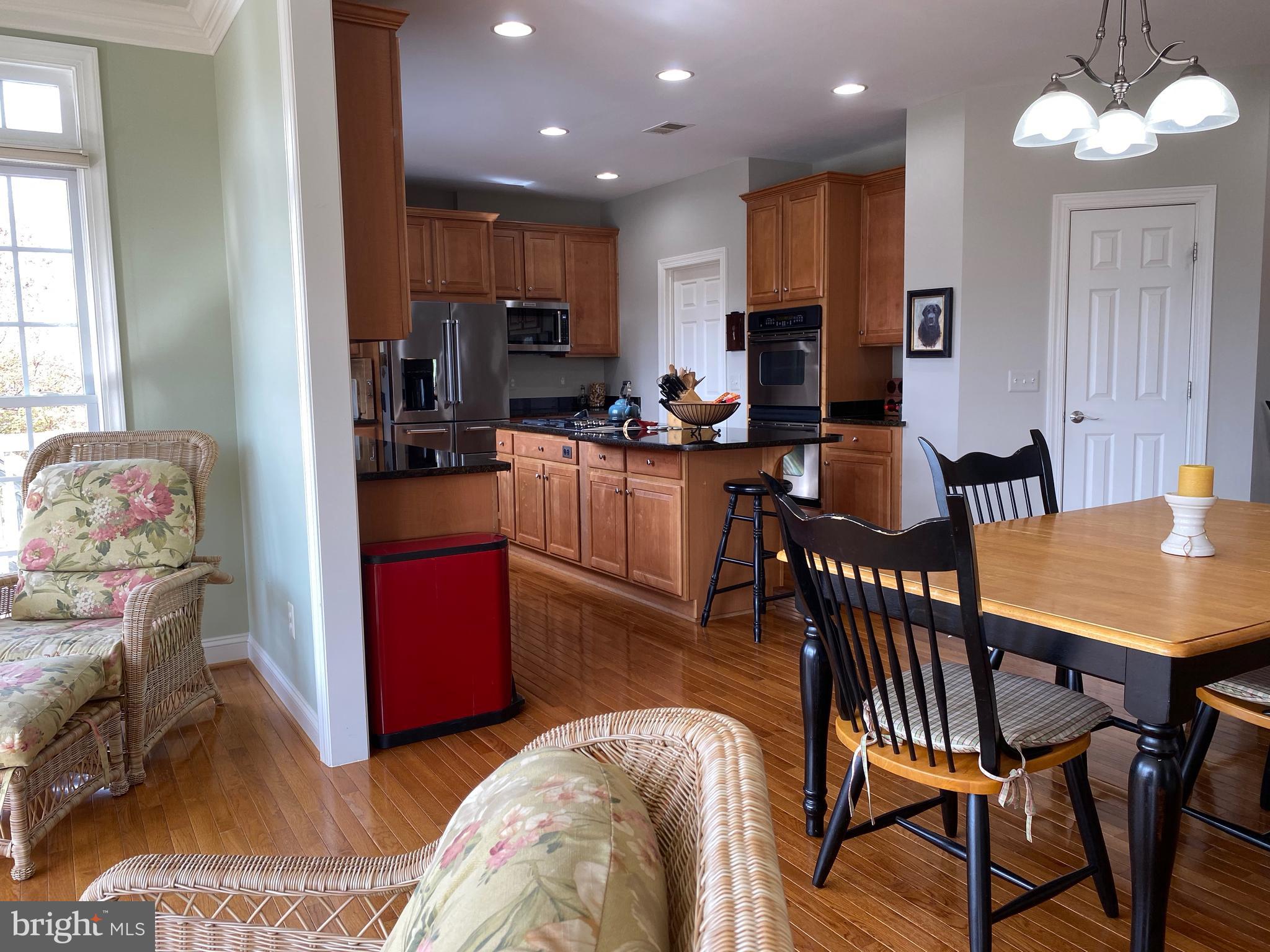 CHESTNUT HILLS - Residential