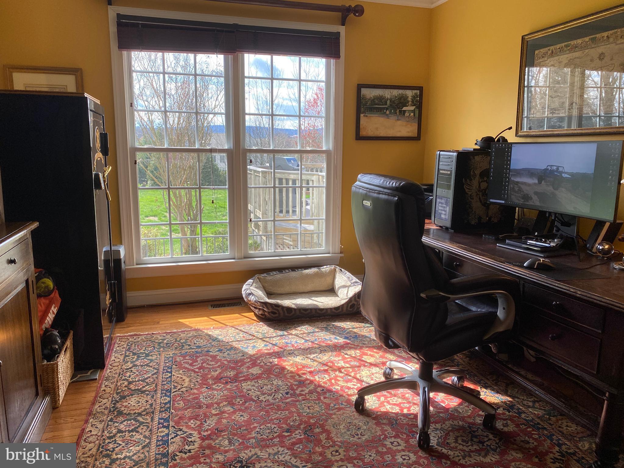 CHESTNUT HILLS - Residential