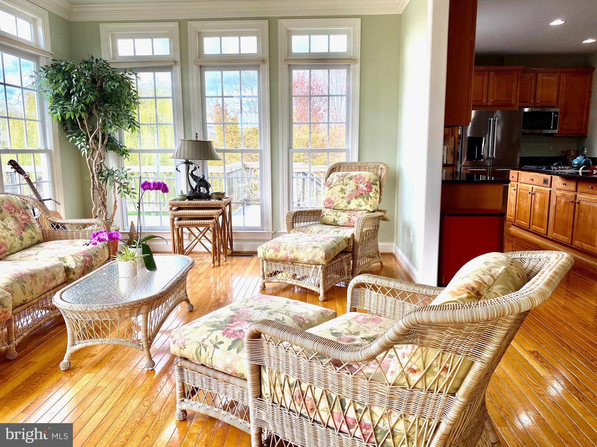 CHESTNUT HILLS - Residential