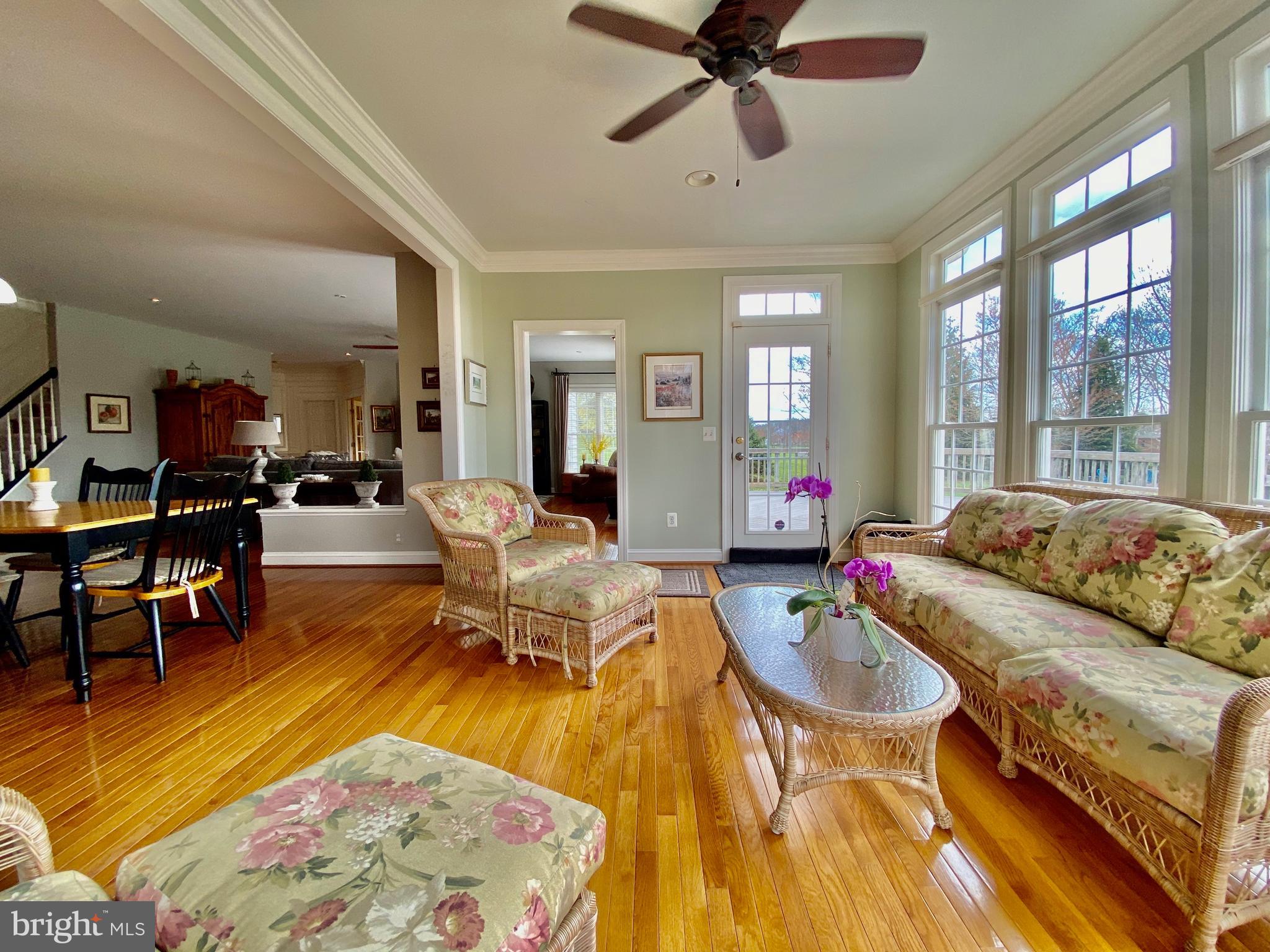 CHESTNUT HILLS - Residential