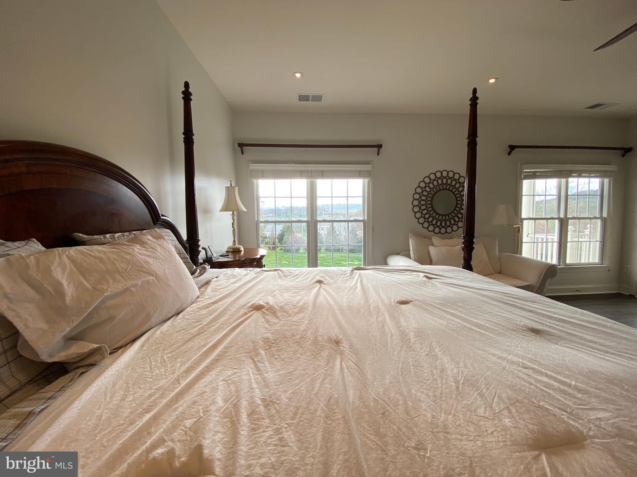 CHESTNUT HILLS - Residential