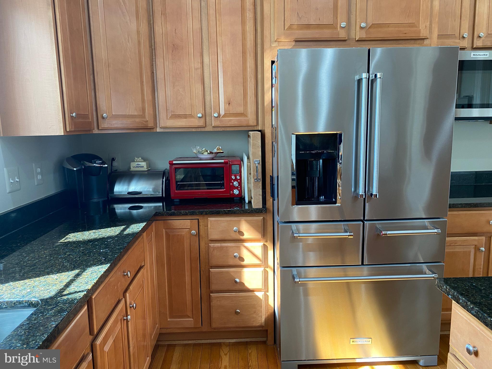 CHESTNUT HILLS - Residential