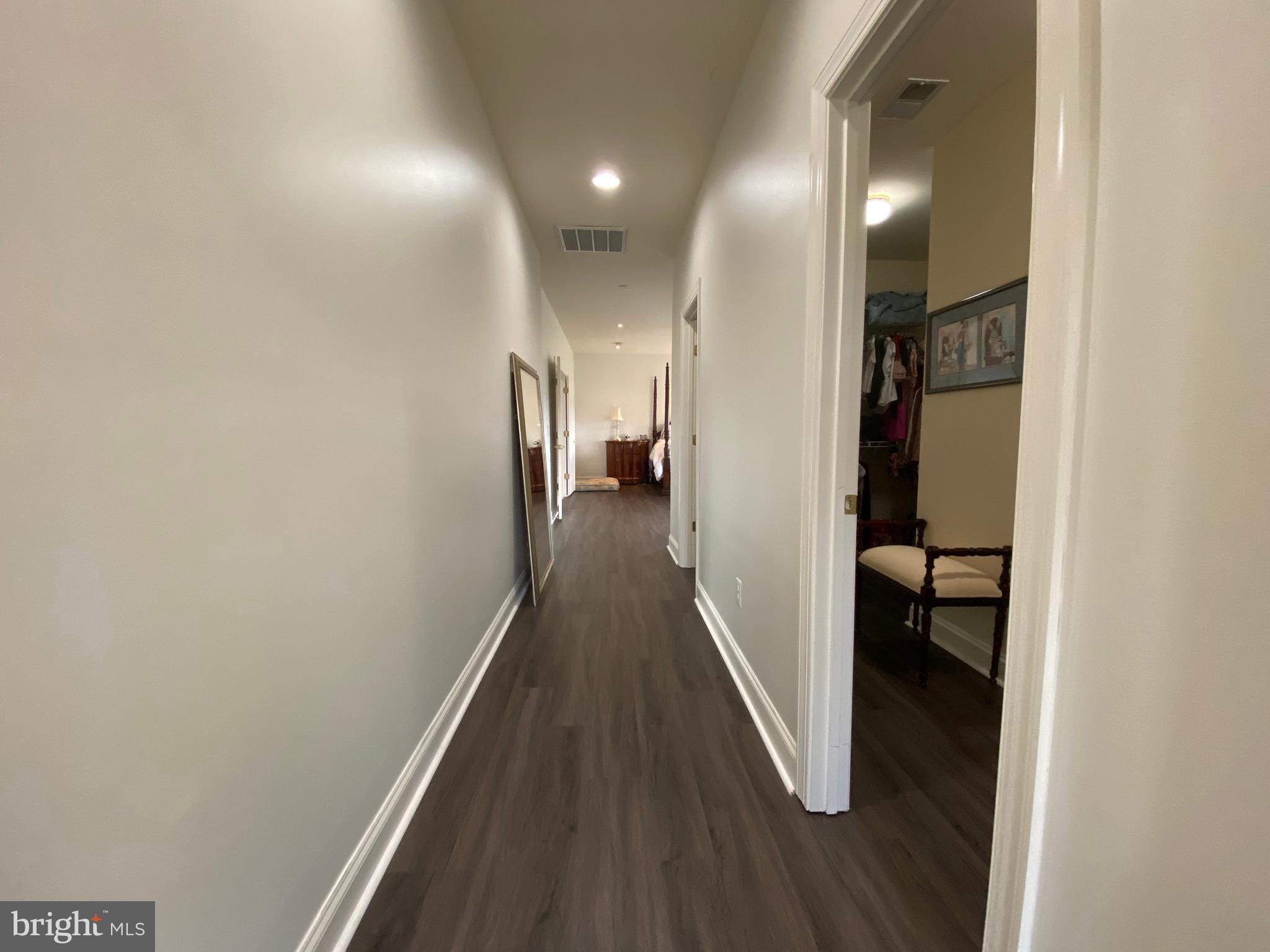 CHESTNUT HILLS - Residential