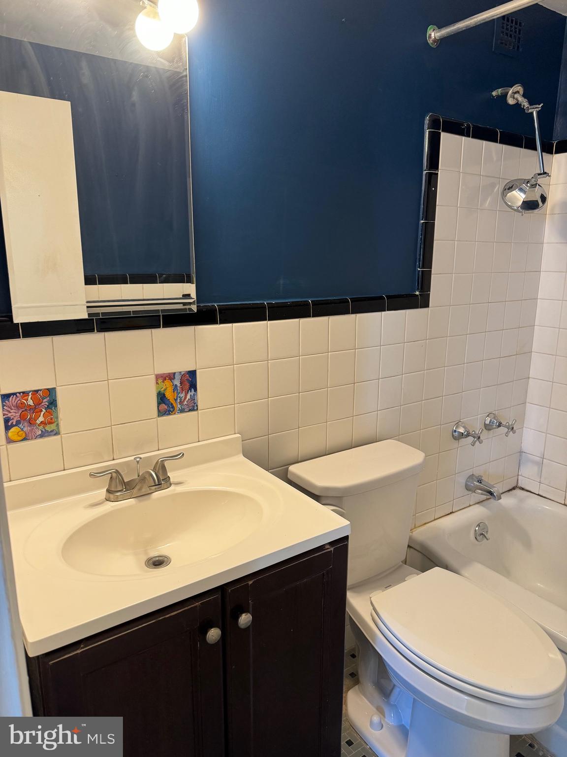 WILDMAN ARMS - Residential