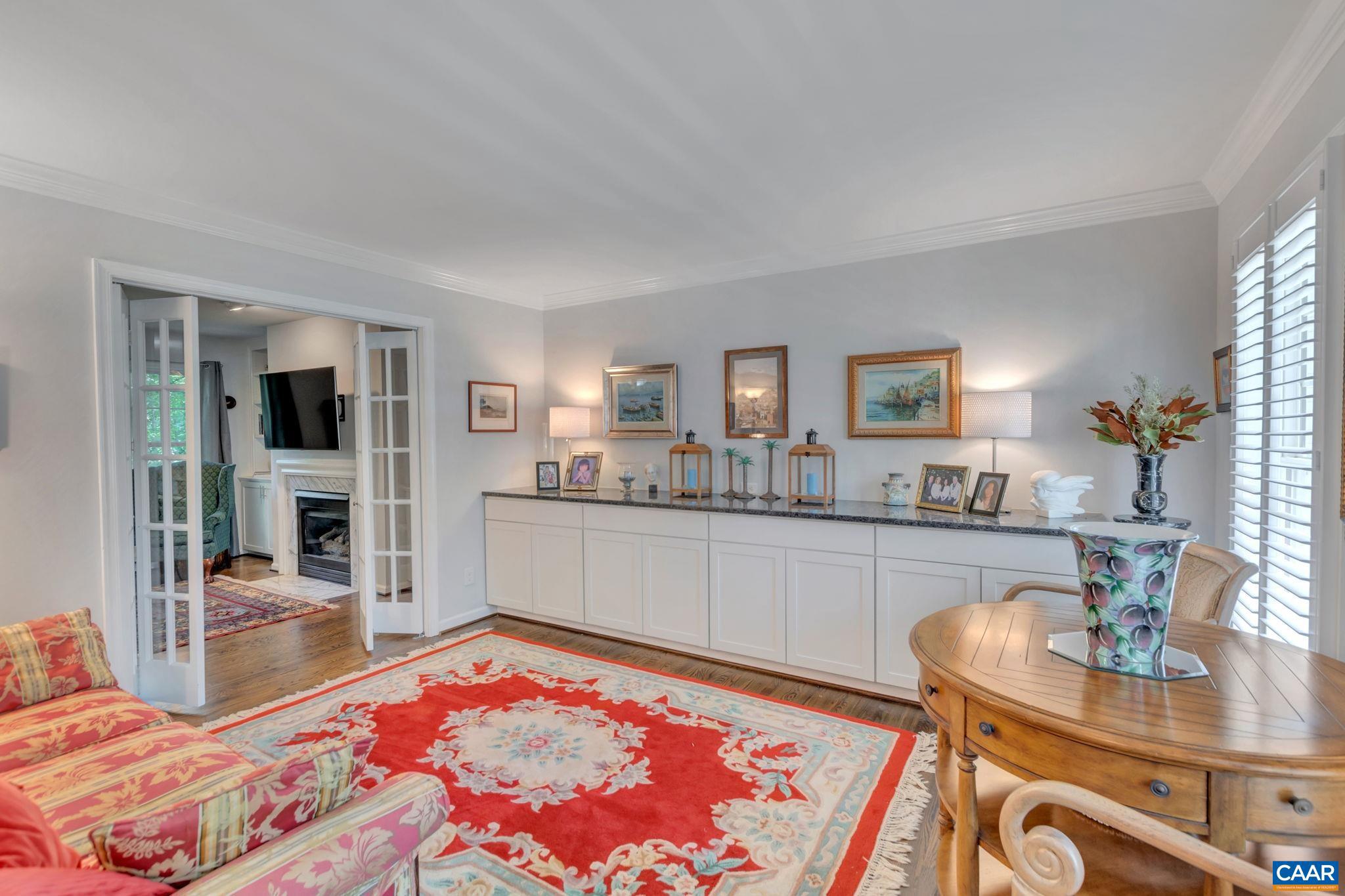 FOREST LAKES SOUTH - Residential