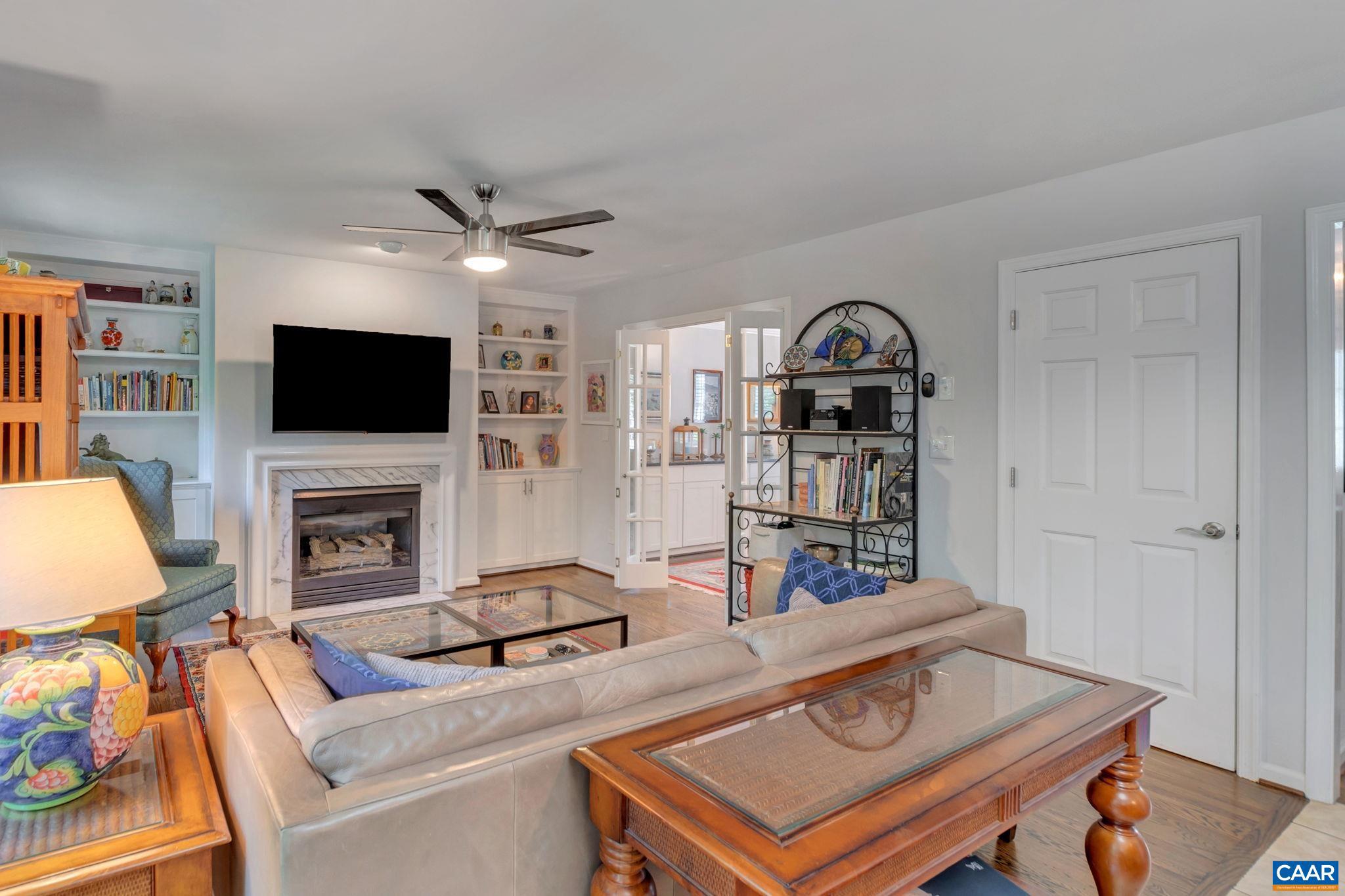 FOREST LAKES SOUTH - Residential