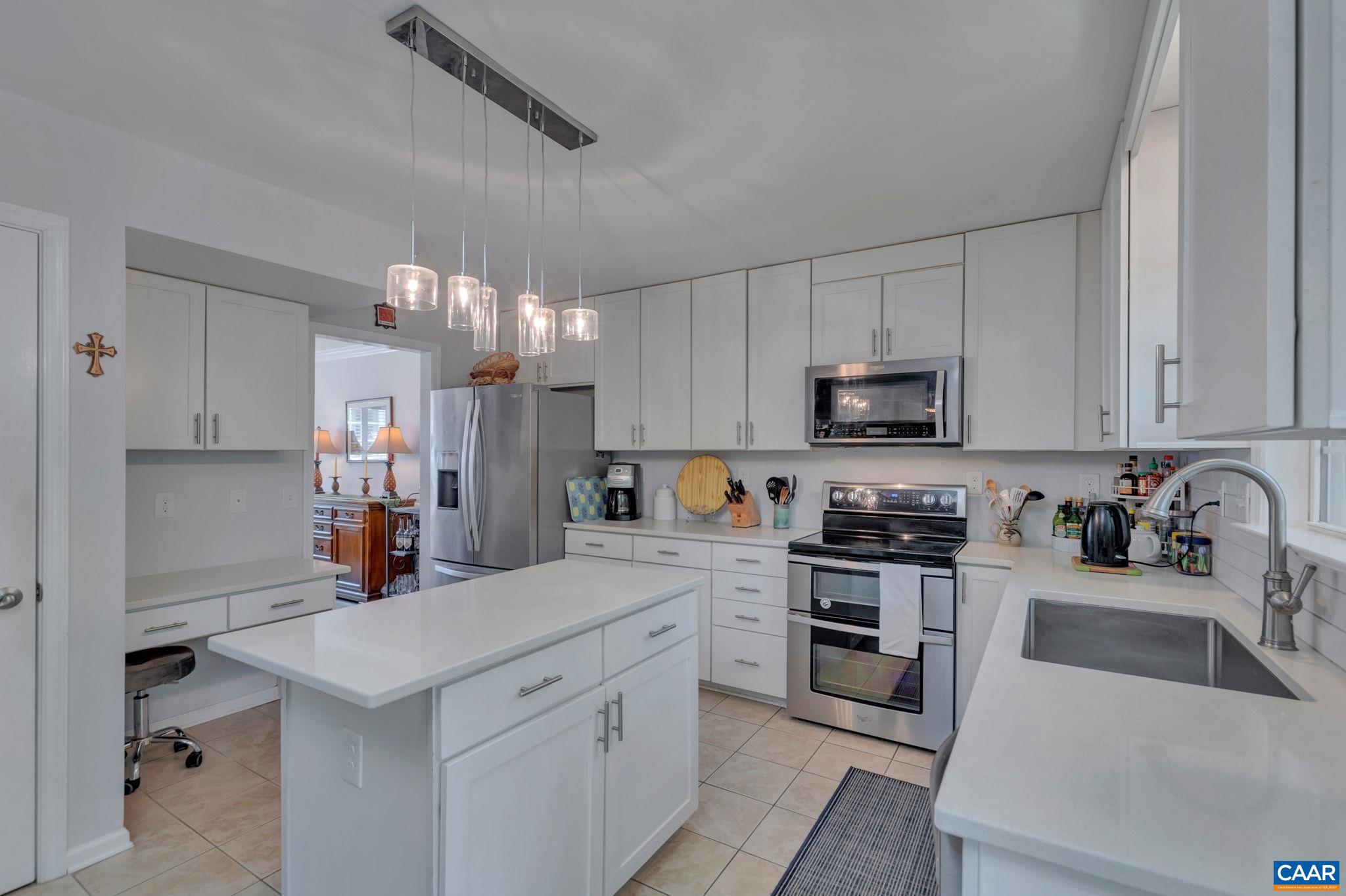 FOREST LAKES SOUTH - Residential