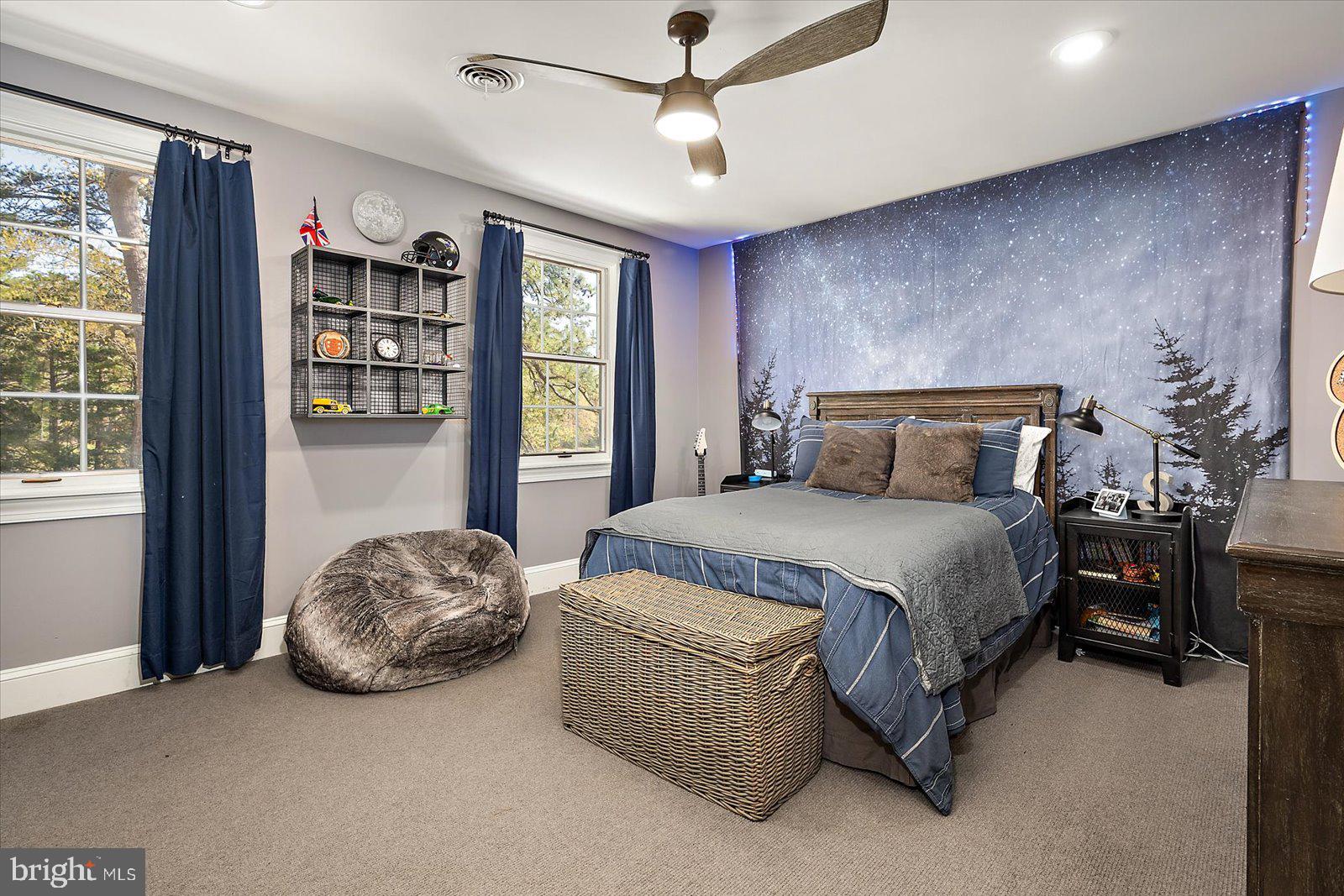 TONY TANK - Residential