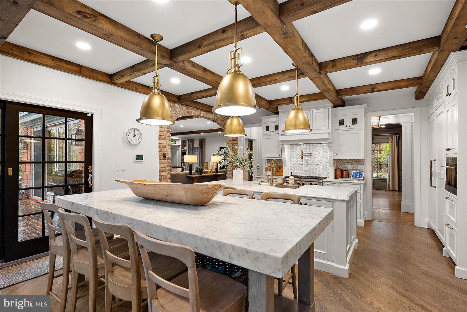 TONY TANK - Residential