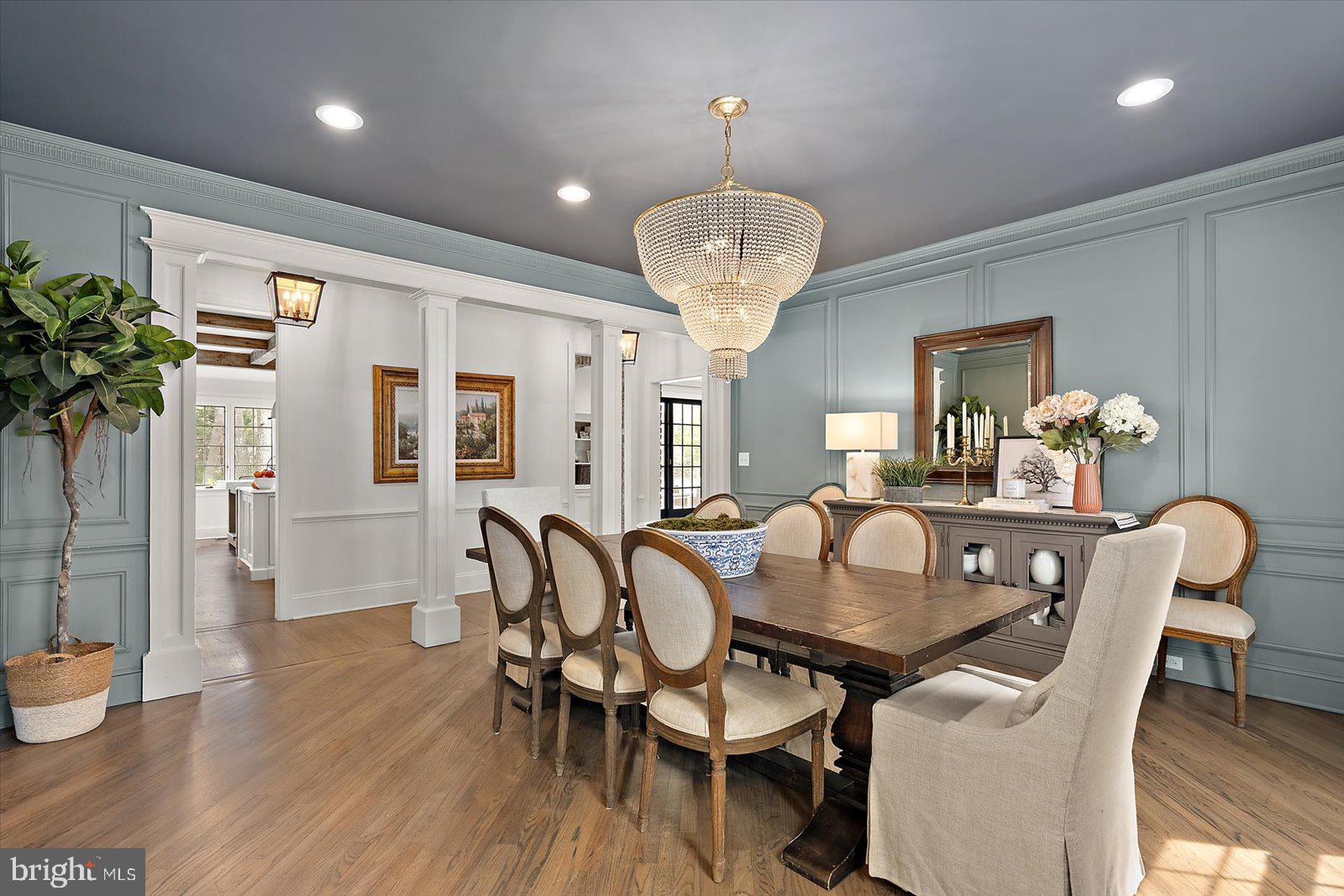 TONY TANK - Residential