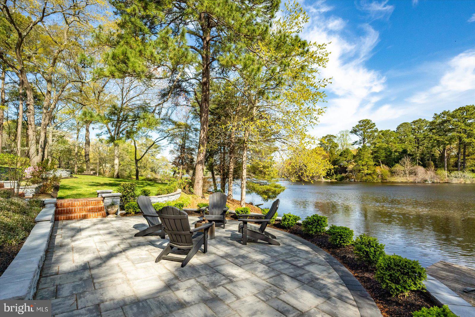 TONY TANK - Residential