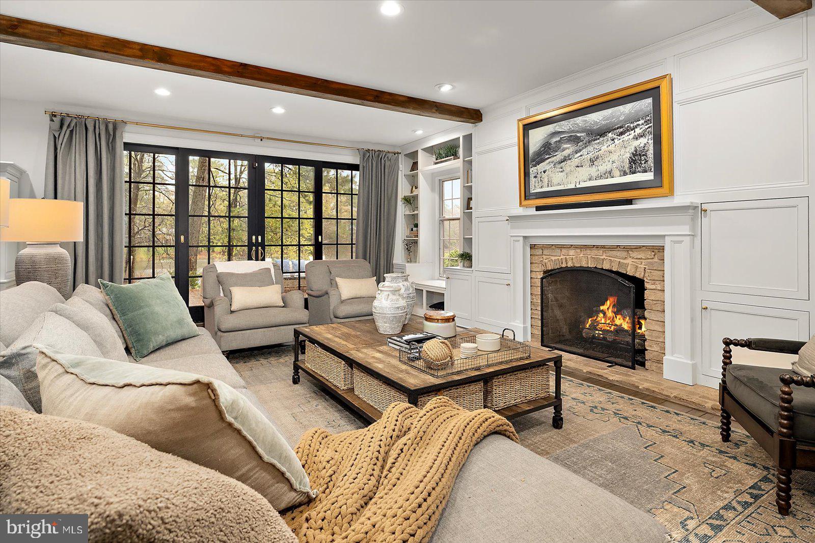 TONY TANK - Residential