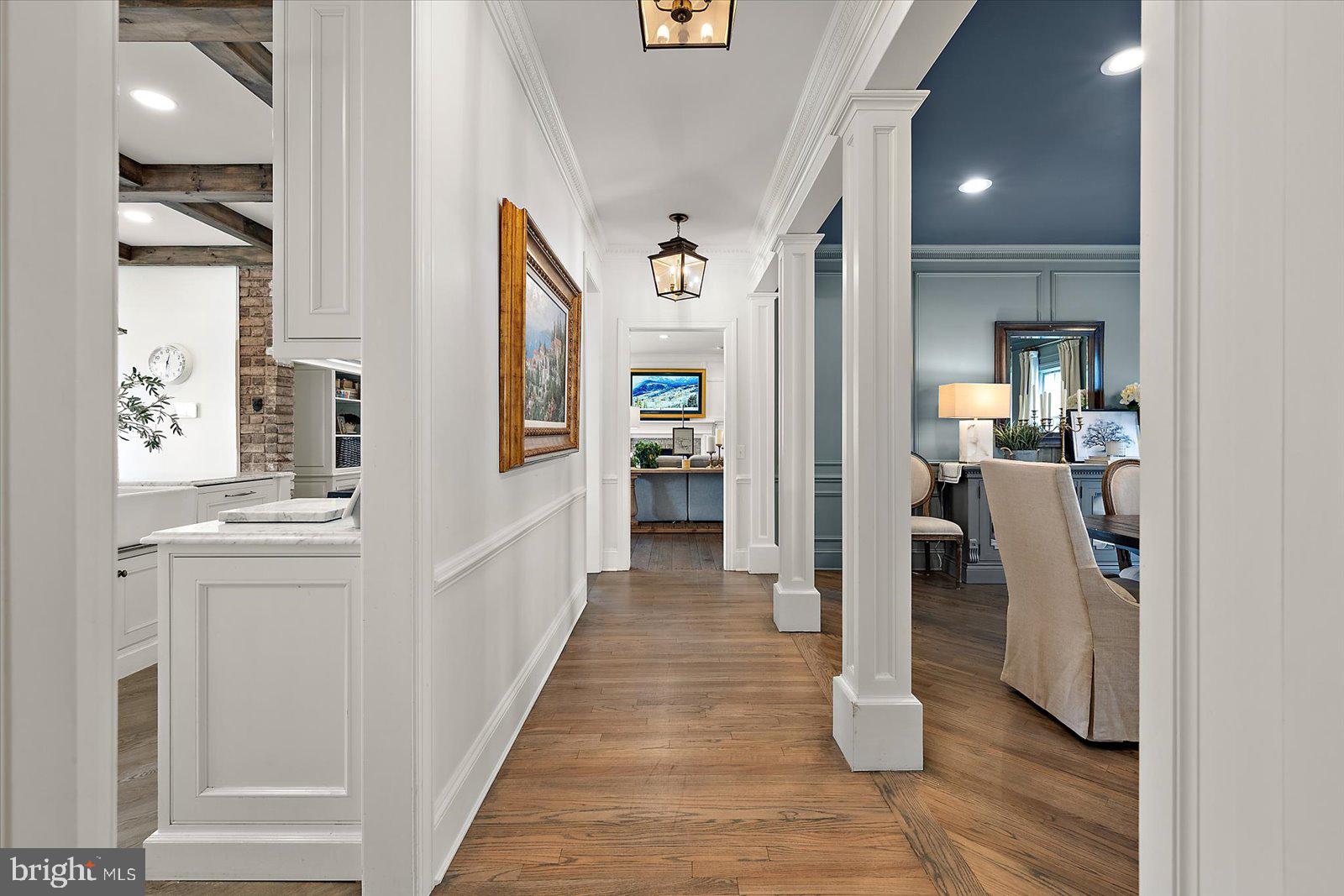 TONY TANK - Residential