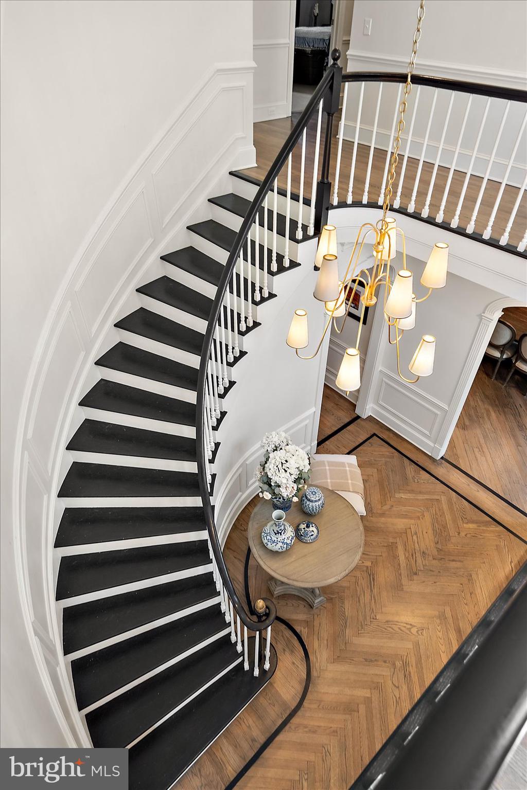 TONY TANK - Residential