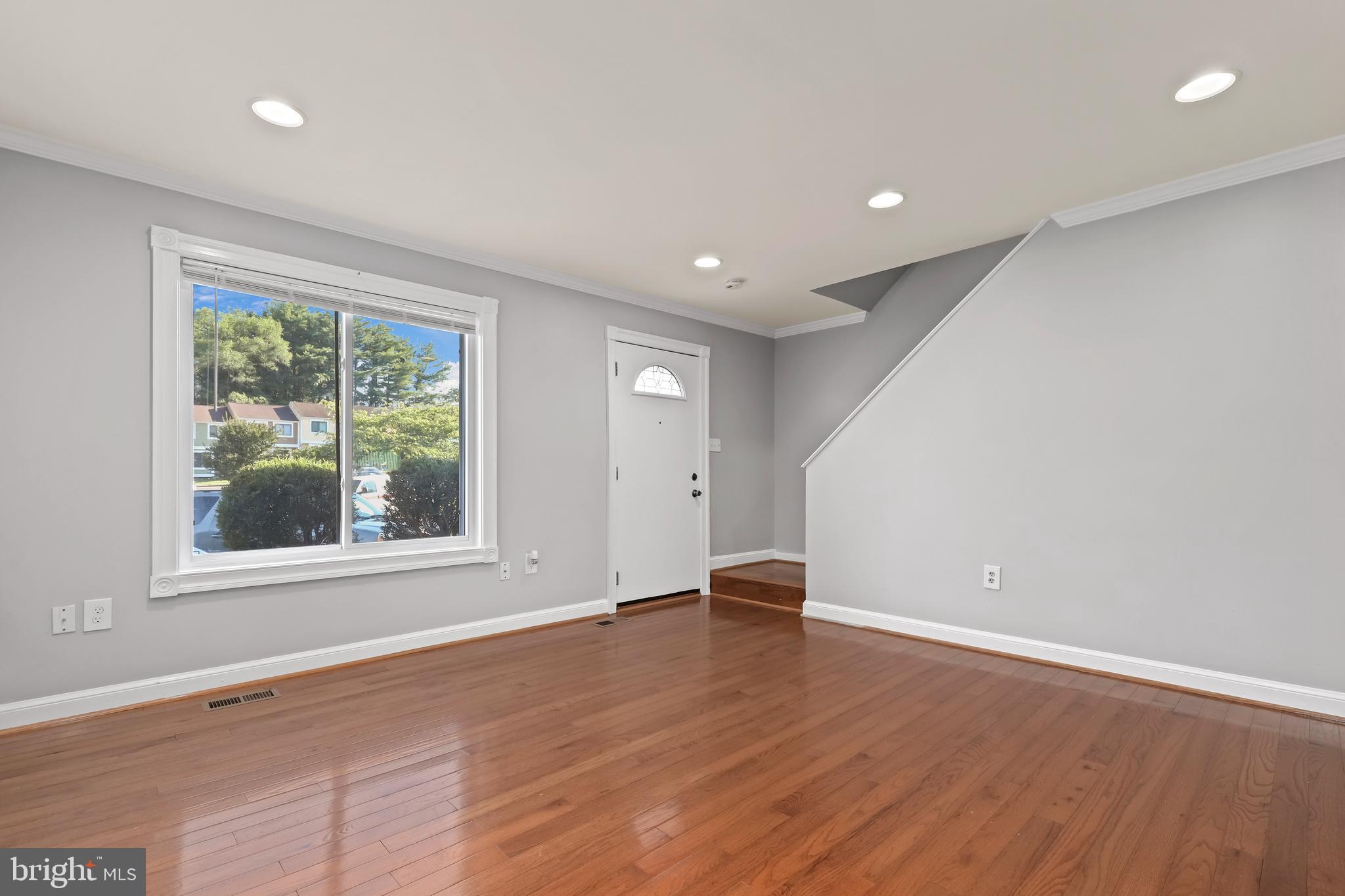 SUGARLAND RUN - Residential