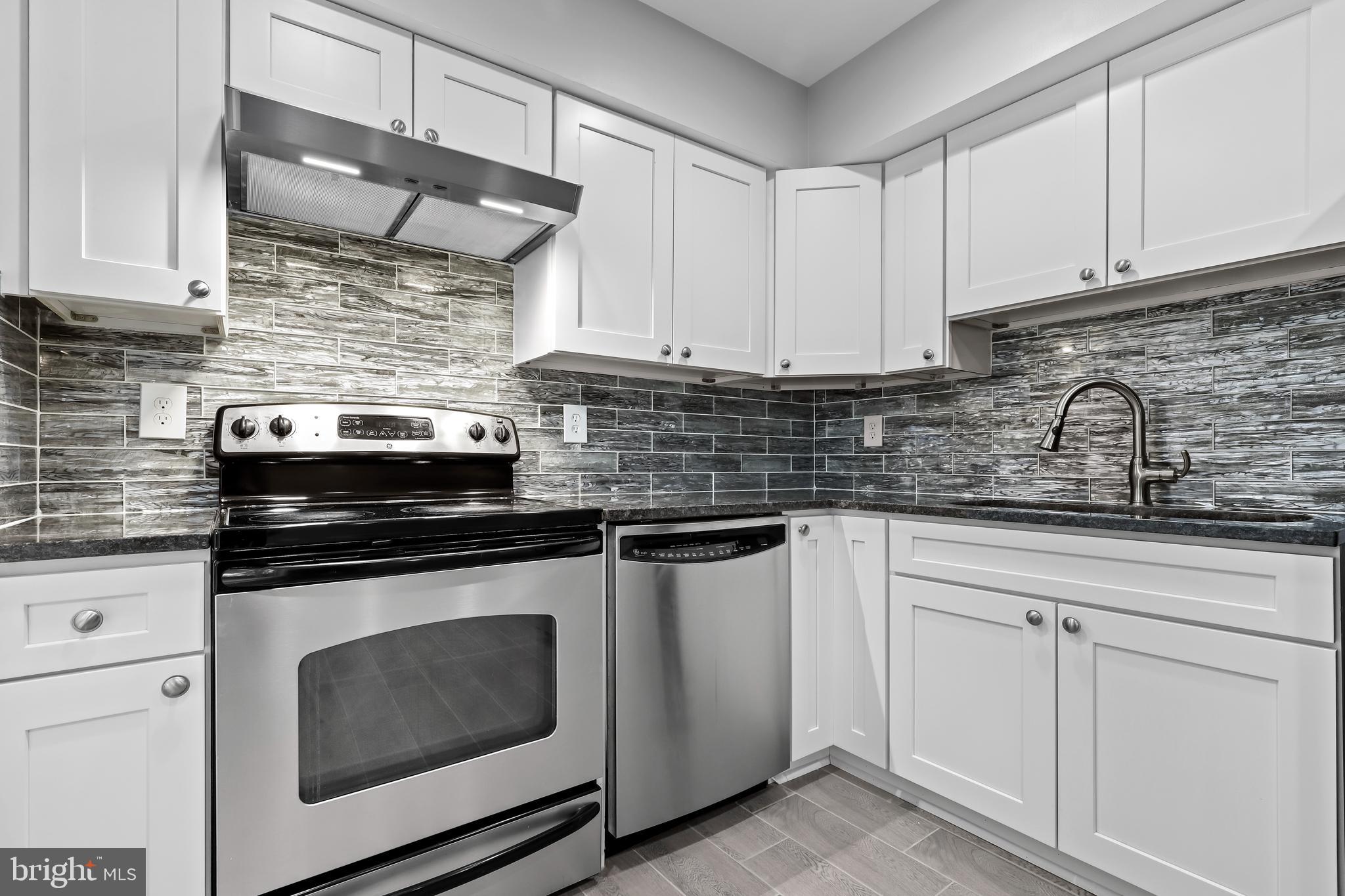 SUGARLAND RUN - Residential