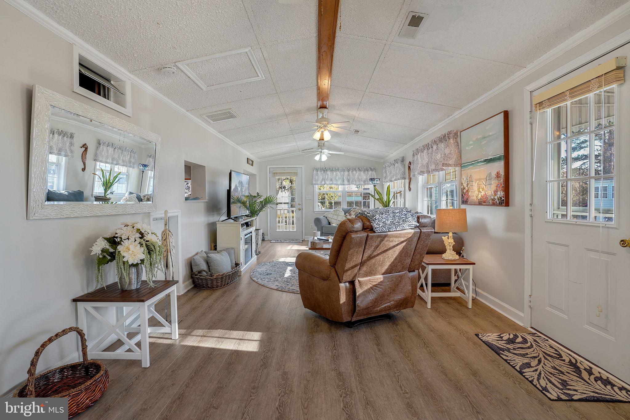 CHINCOTEAGUE - Residential