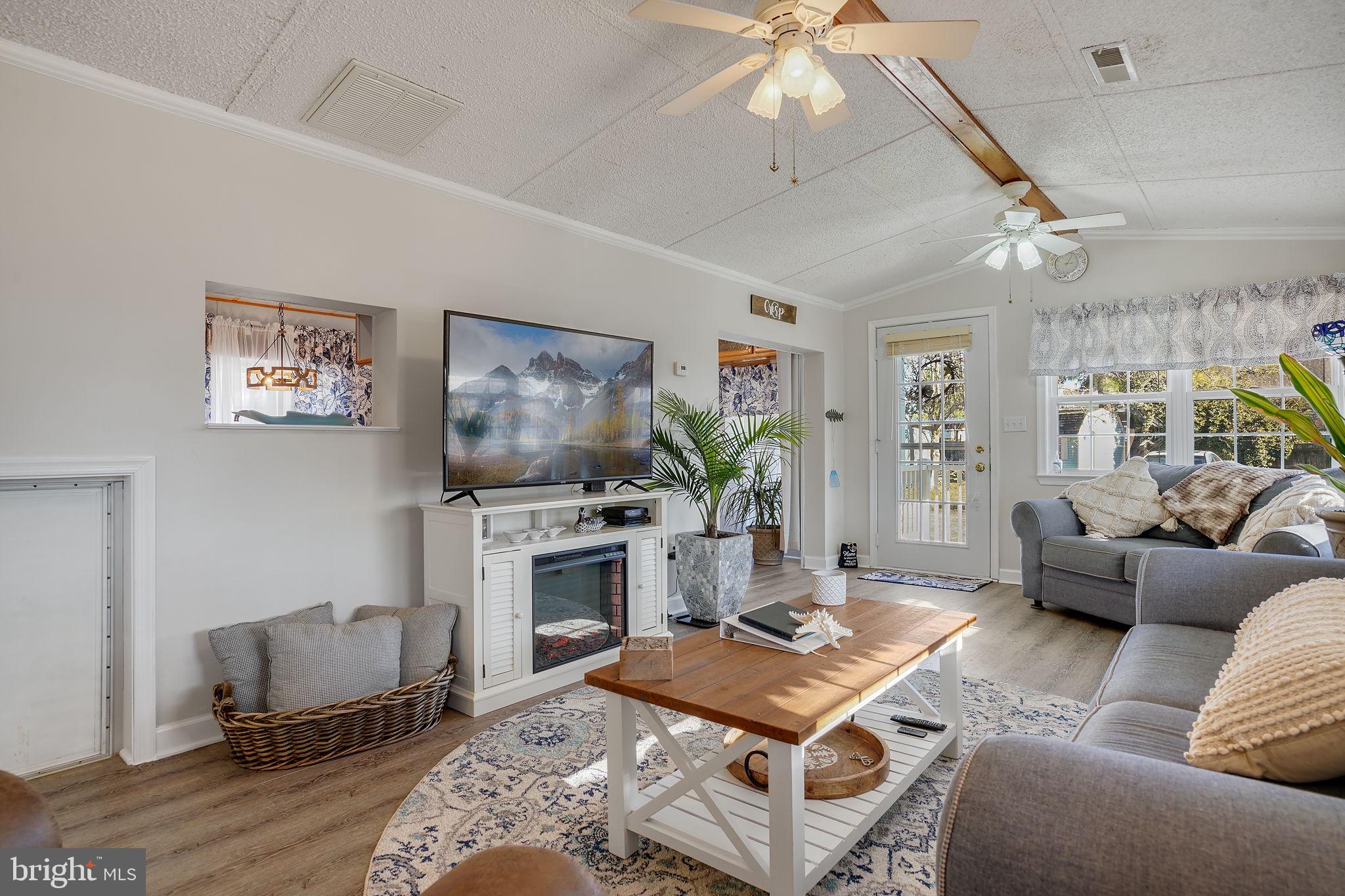 CHINCOTEAGUE - Residential