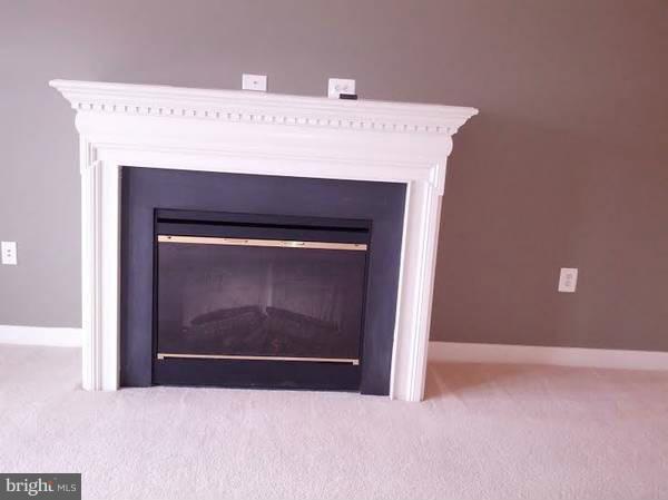 HARBOR POINT WEST - Residential Lease