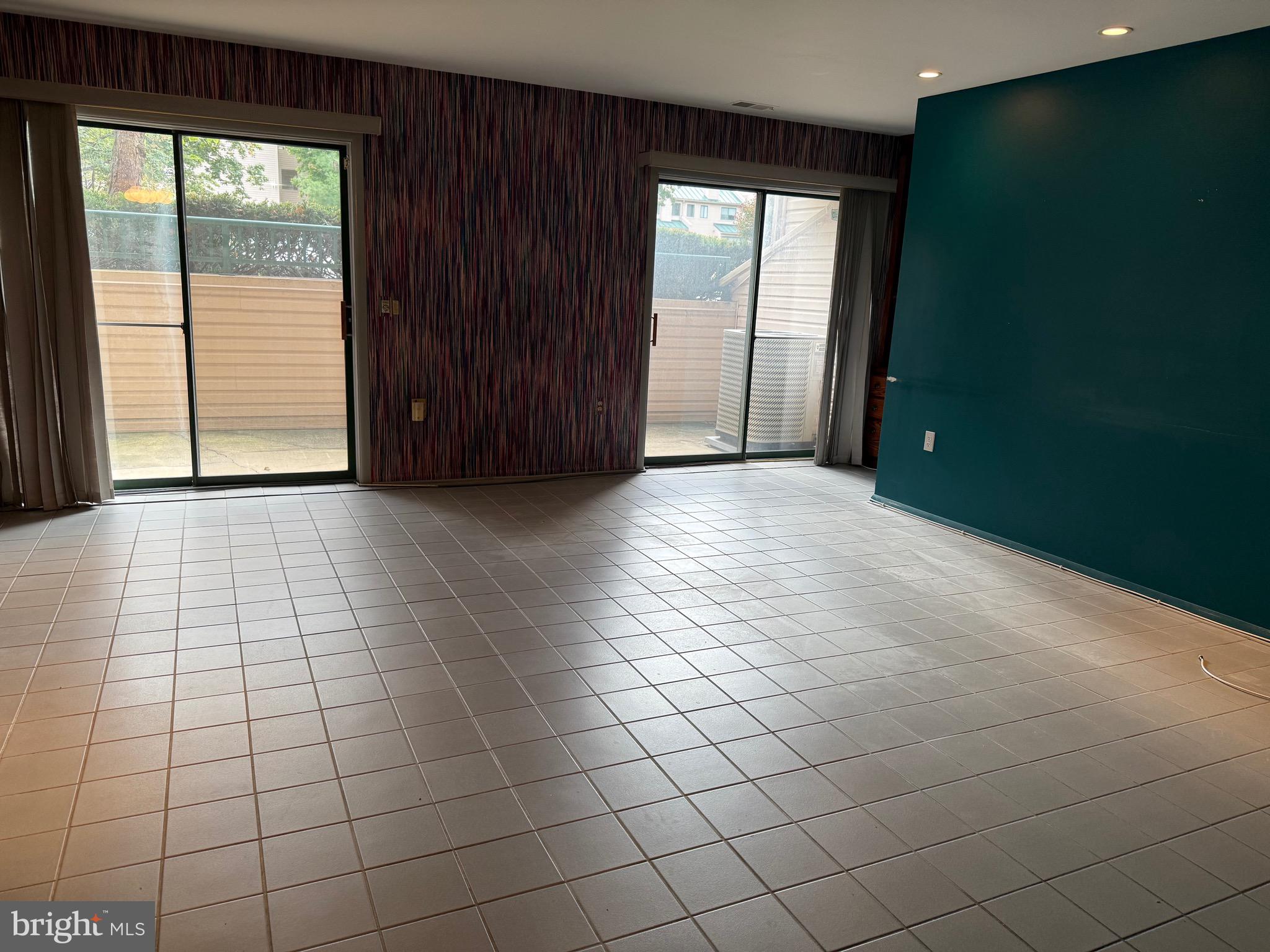 CLUB AT MCDONOGH - Residential