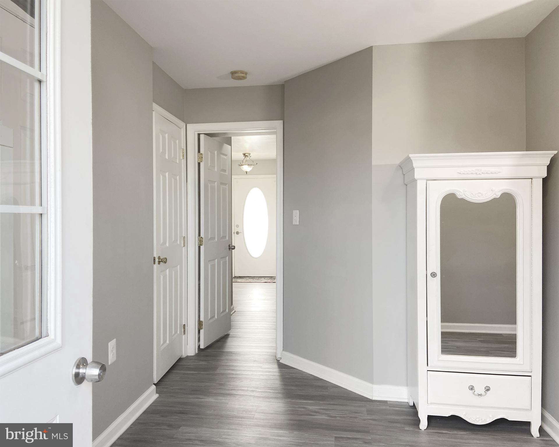 BRIAR RUN - Residential Lease