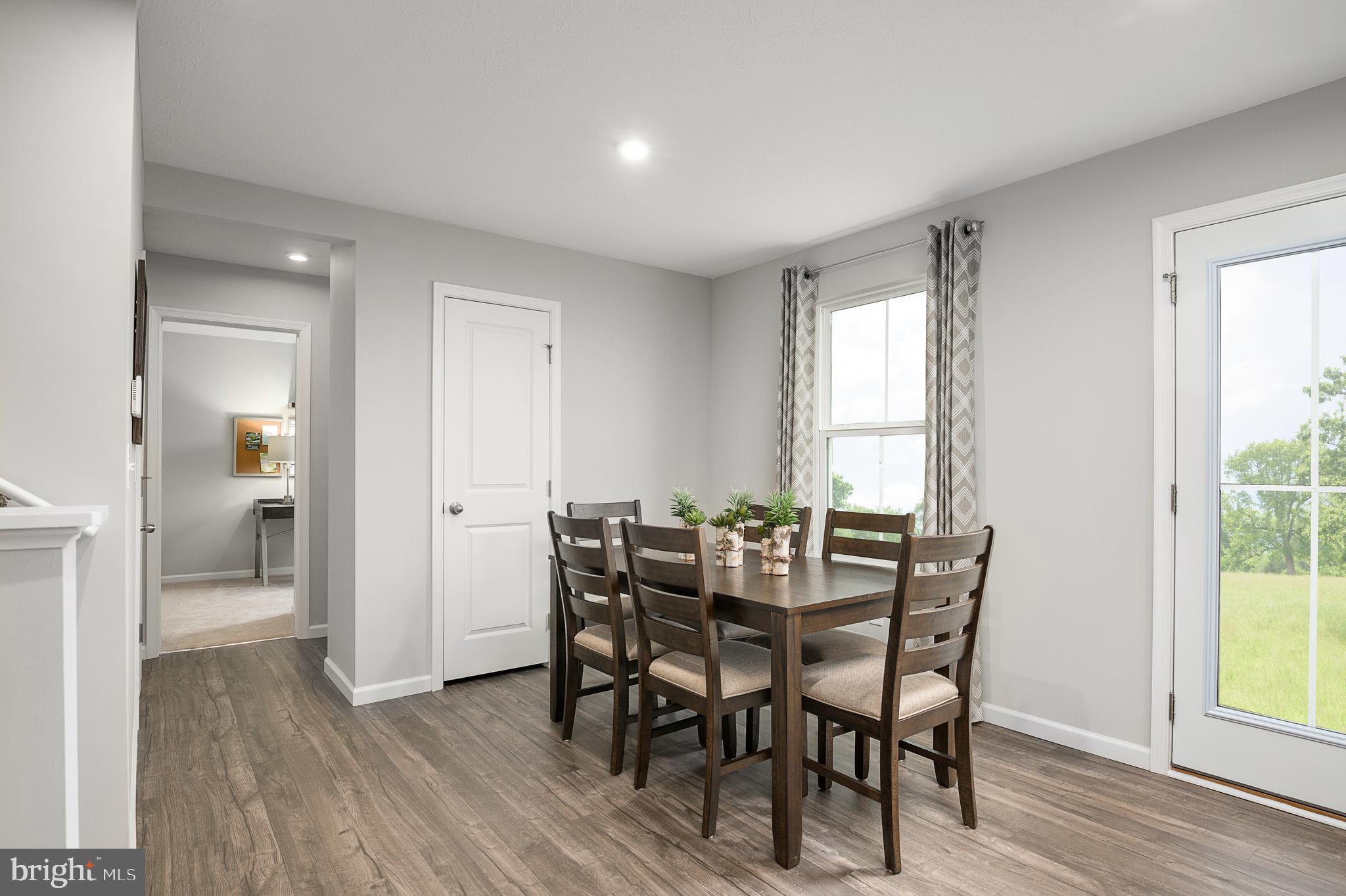 STONECREST - Residential