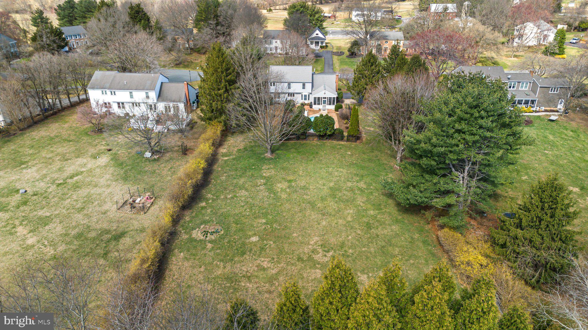 GRANBY WOODS - Residential