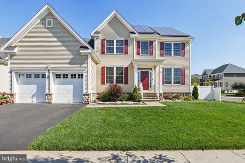 17 HOWARD ROBBINSVILLE NJ 08691