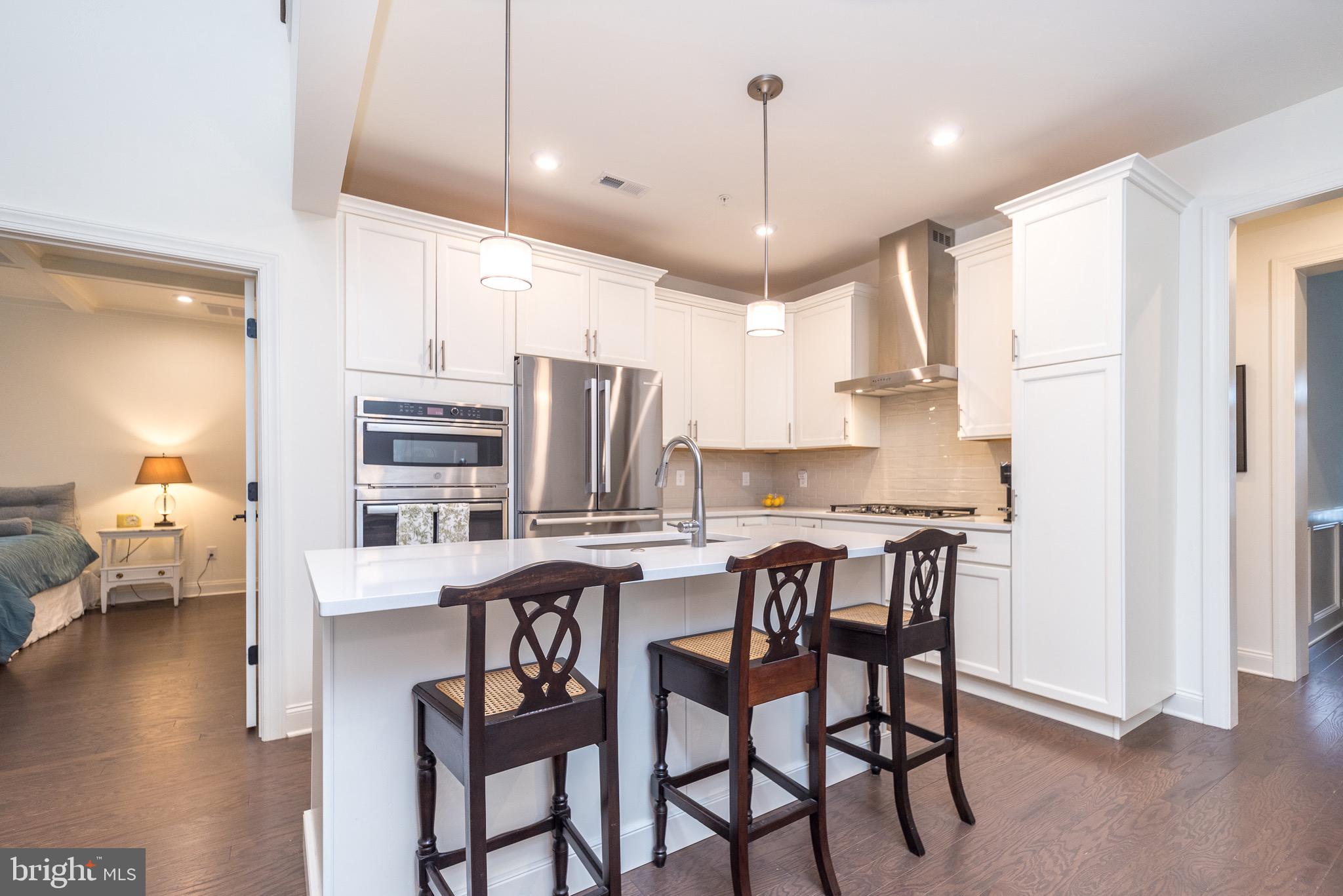 ROSE POINTE - Residential