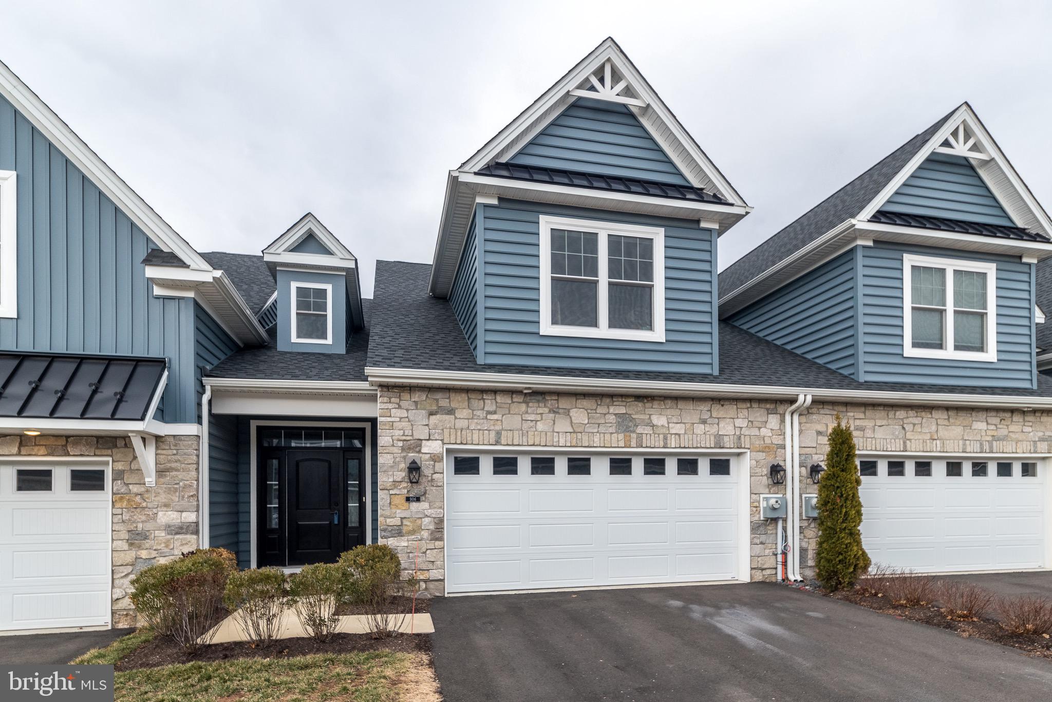 ROSE POINTE - Residential