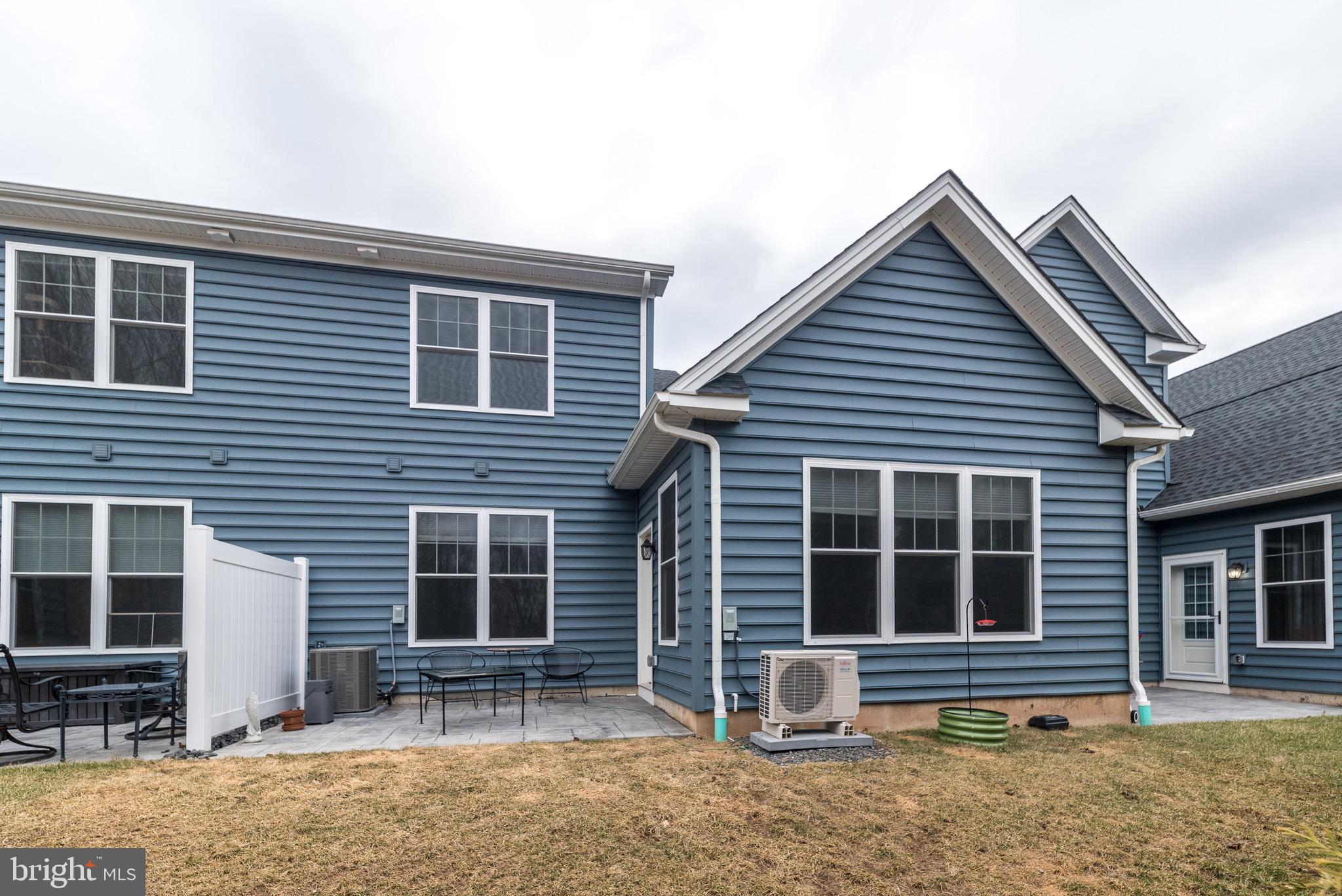 ROSE POINTE - Residential