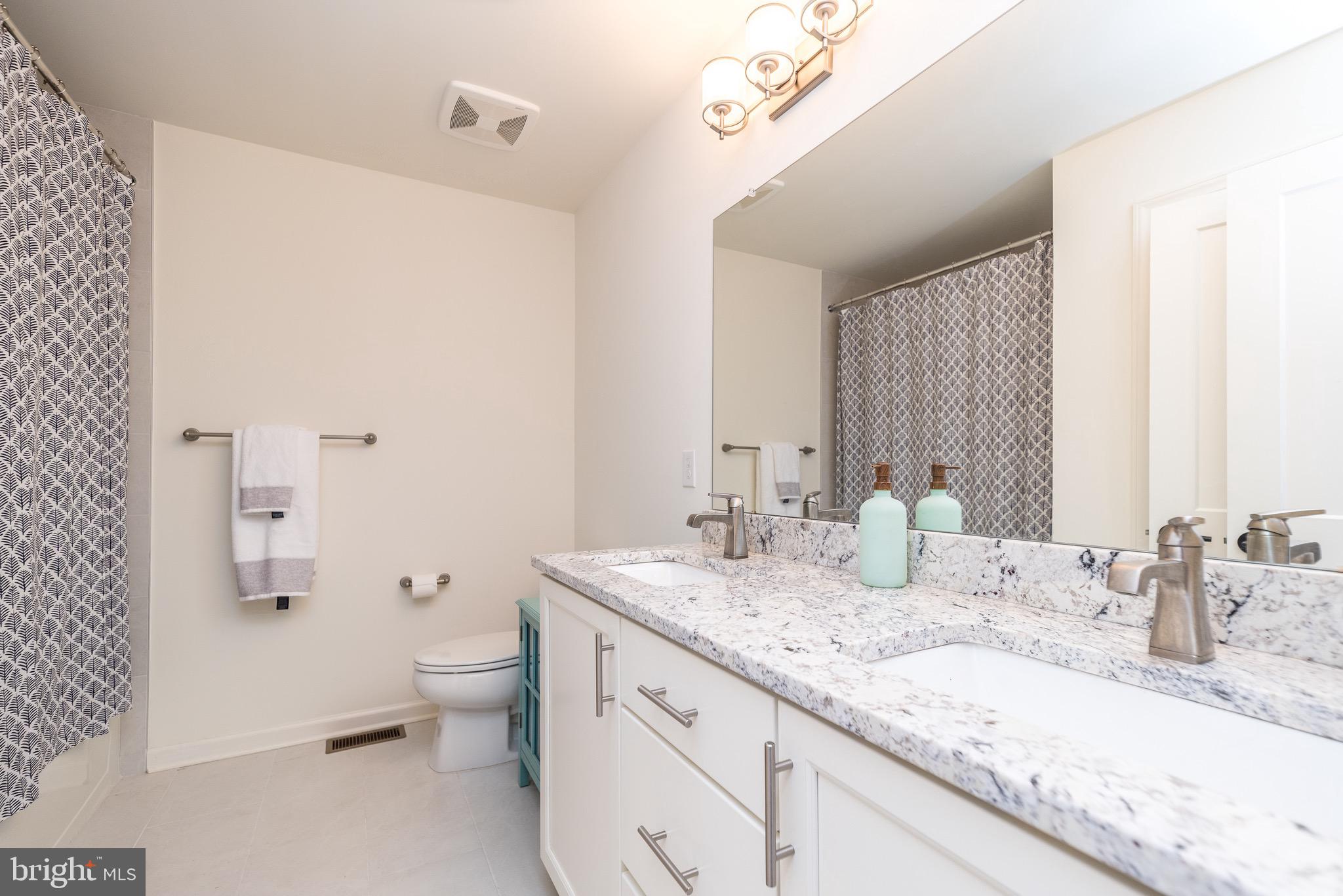 ROSE POINTE - Residential