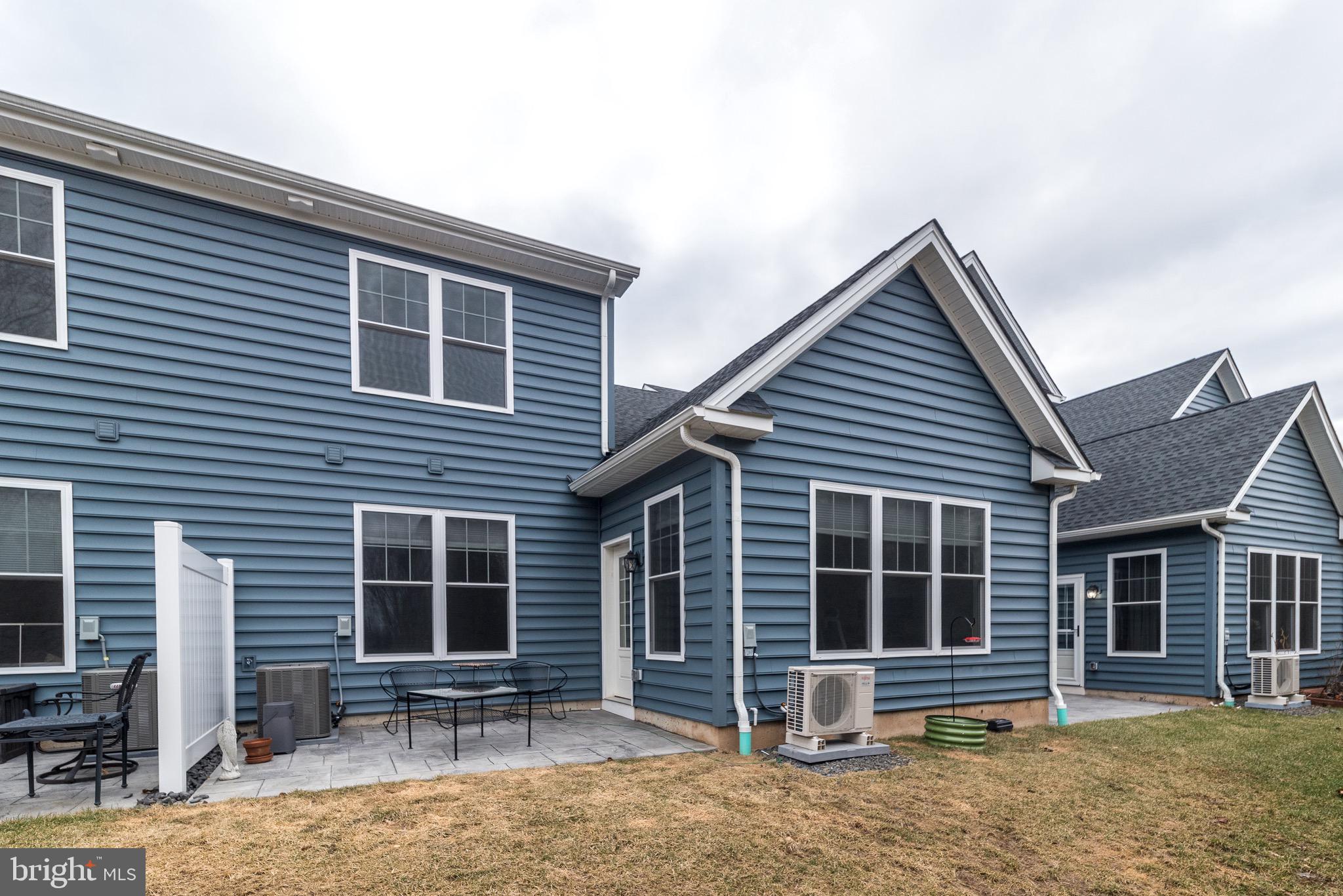 ROSE POINTE - Residential